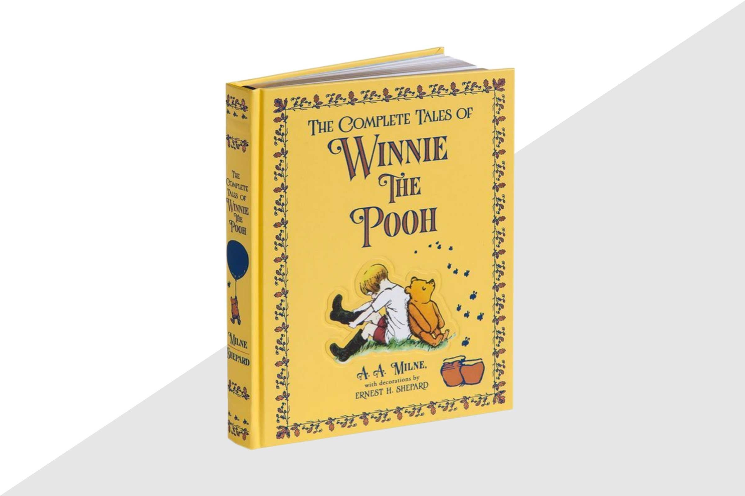 The Complete Tales of Winnie the Pooh (Bonded Leather) Books
