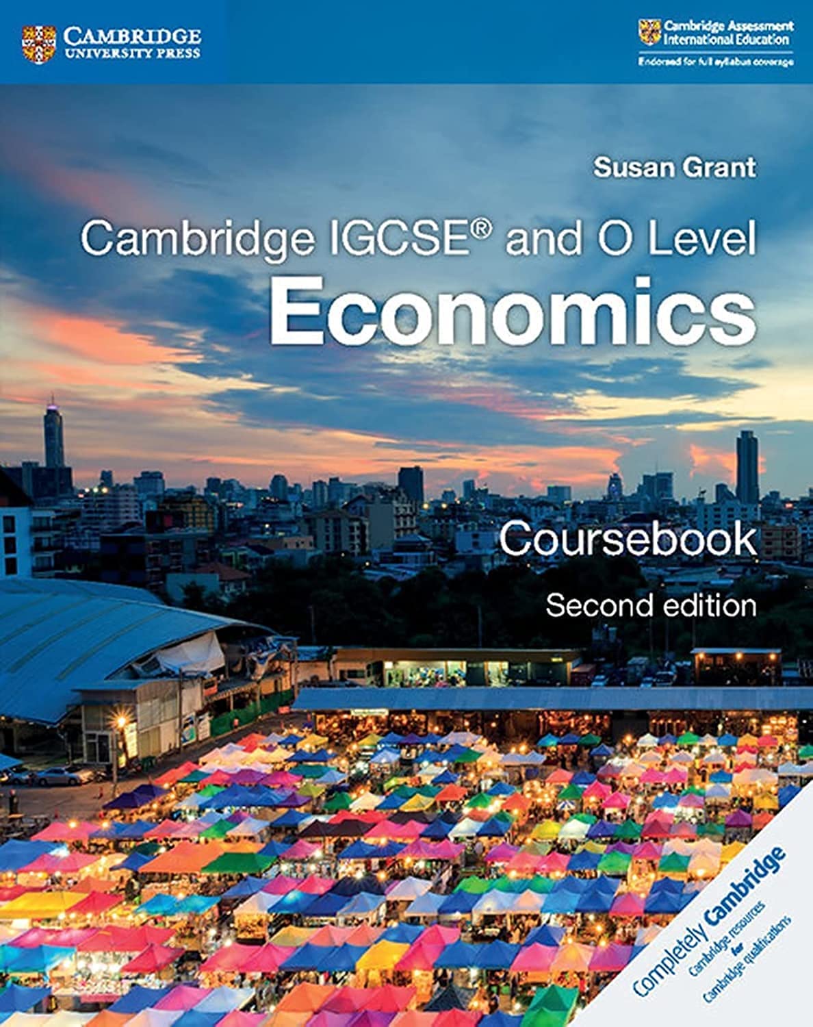 Cambridge IGCSE® and O Level Economics Coursebook (Cambridge International IGCSE) Professional & Reference Books