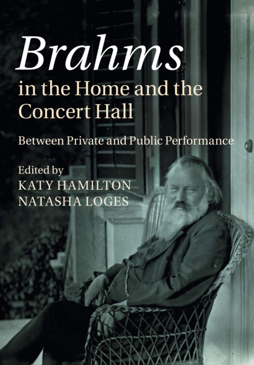 Brahms in the Home and the Concert Hall: Between Private and Public Performance Contemporary literature