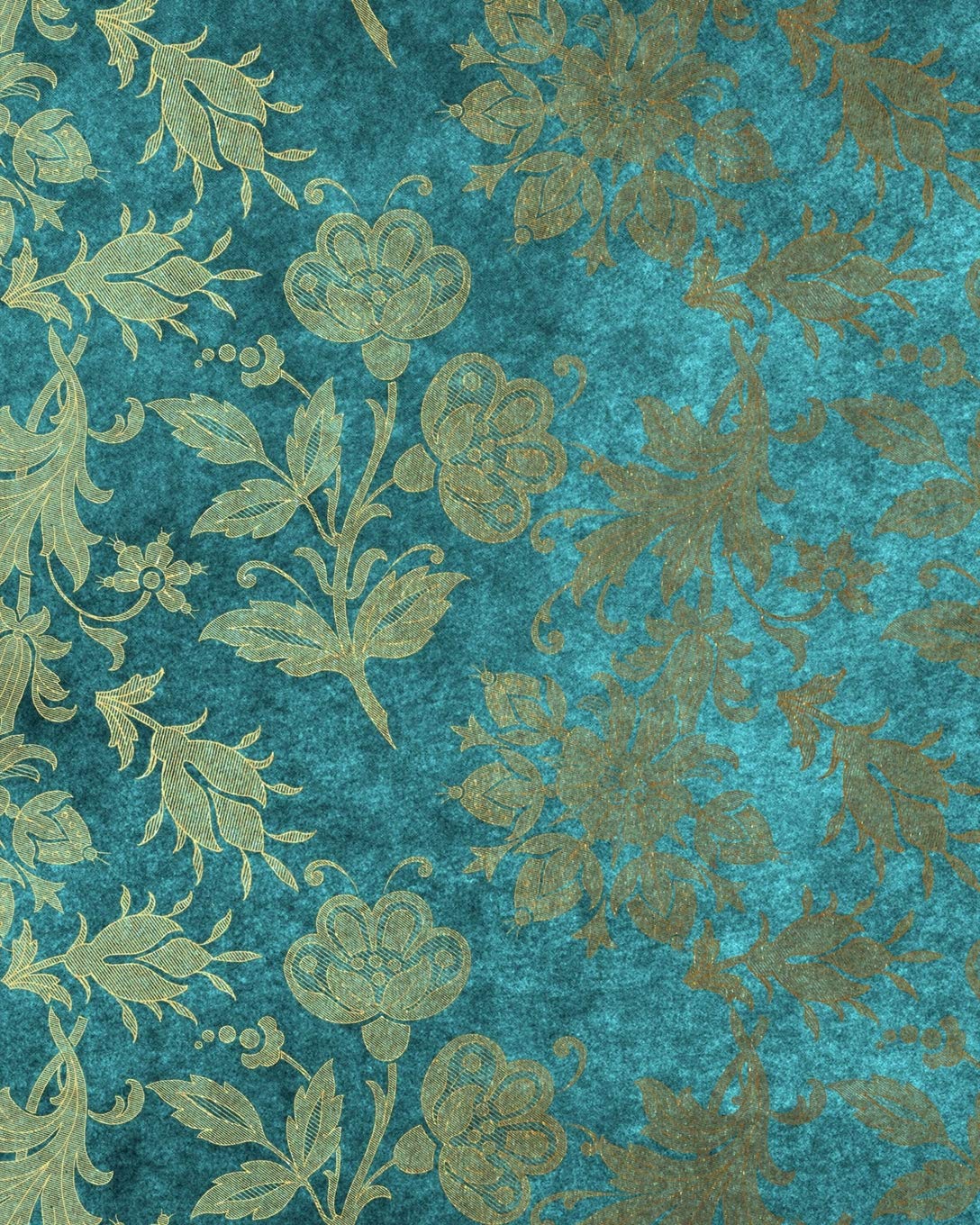 Blue Floral Velvet Composition Notebook - Large Ruled Notebook - 8x10 Lined Notebook (Softcover Journal / Notebook / Diary) (8x10 Lined Softcover Notebook, Band 132) Business, Finance & Career