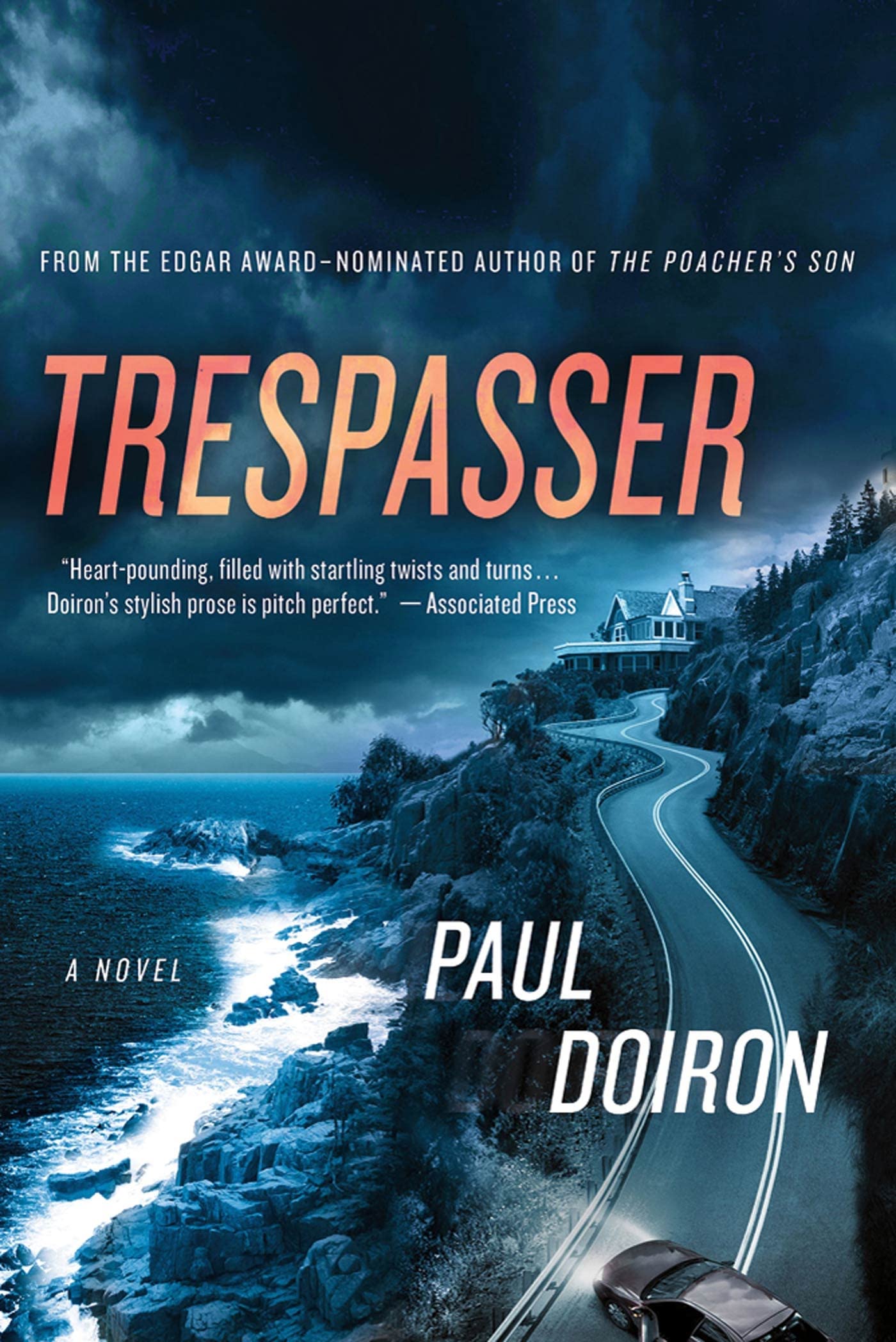 Trespasser (Mike Bowditch Mysteries) Action & Adventure