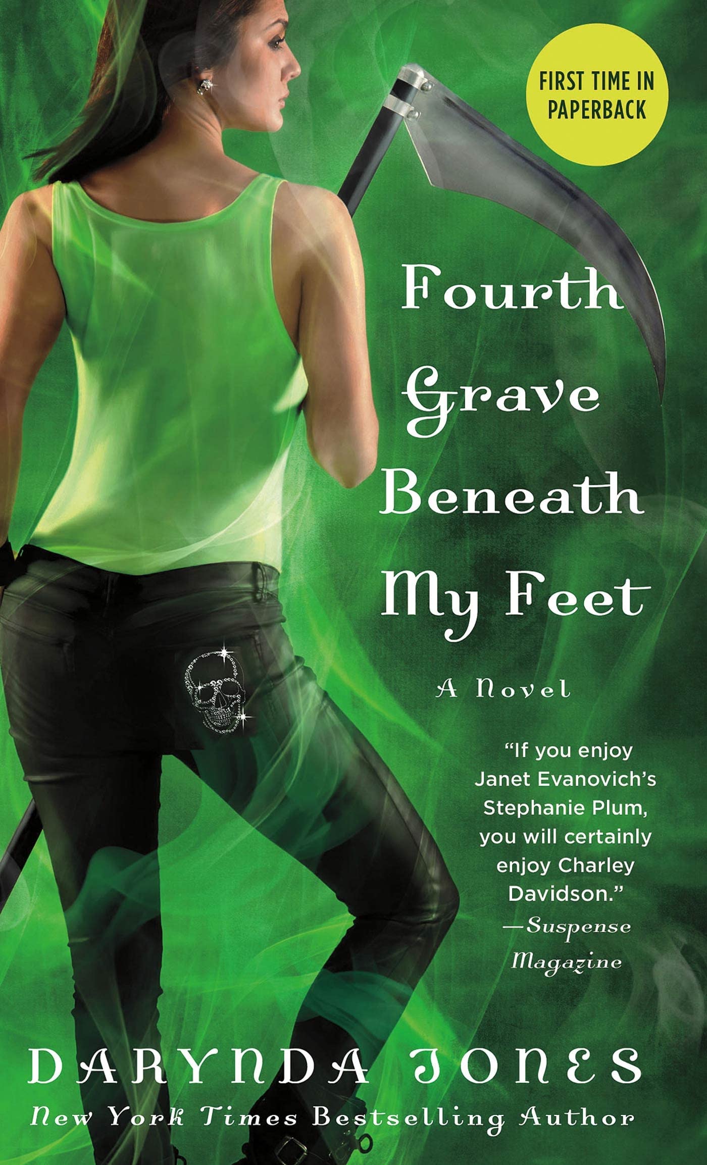 Fourth Grave Beneath My Feet (Charley Davidson) Detective & CSI