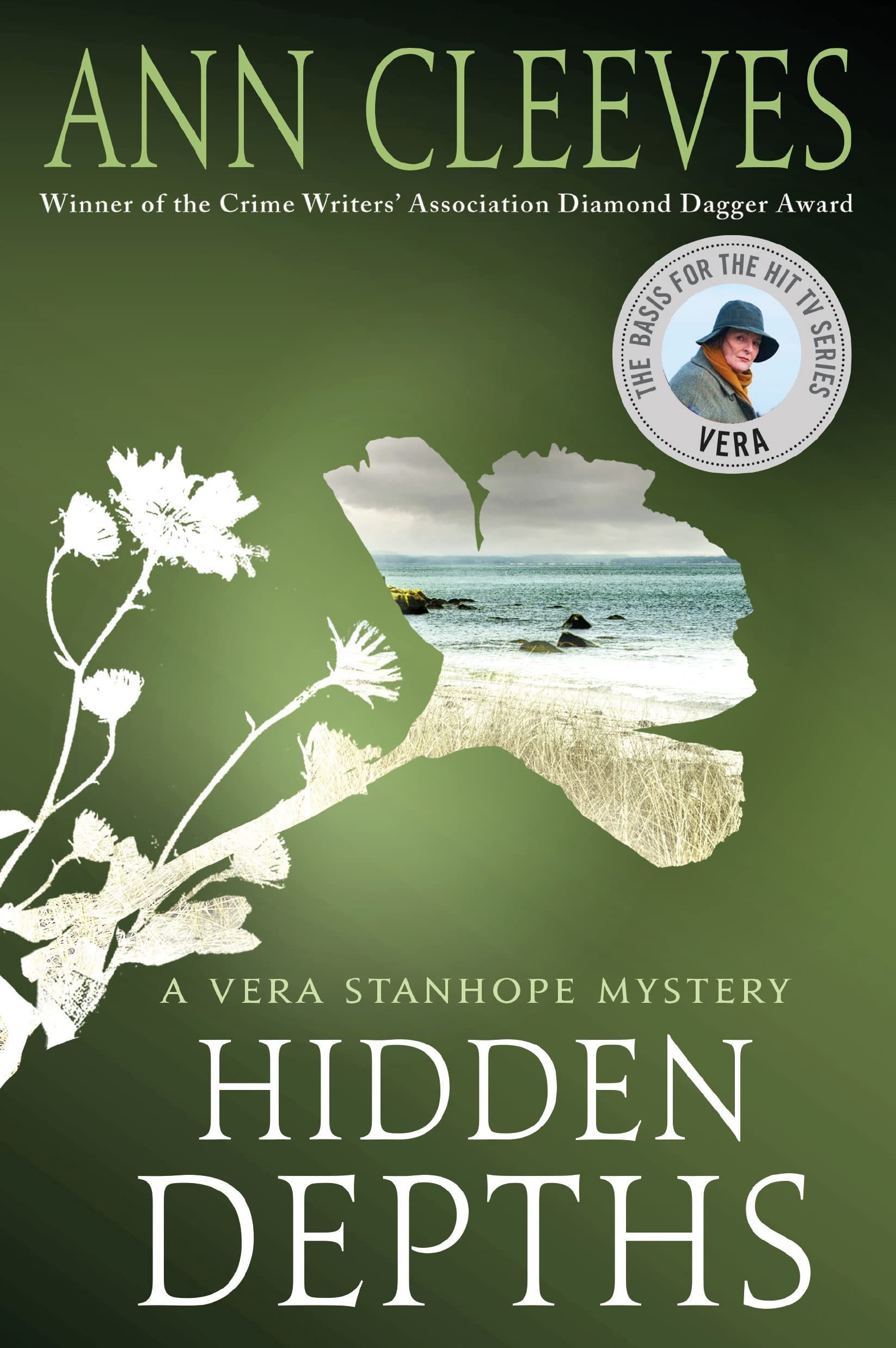 Hidden Depths: A Vera Stanhope Mystery (Vera Stanhope Mystery, 3) Contemporary literature