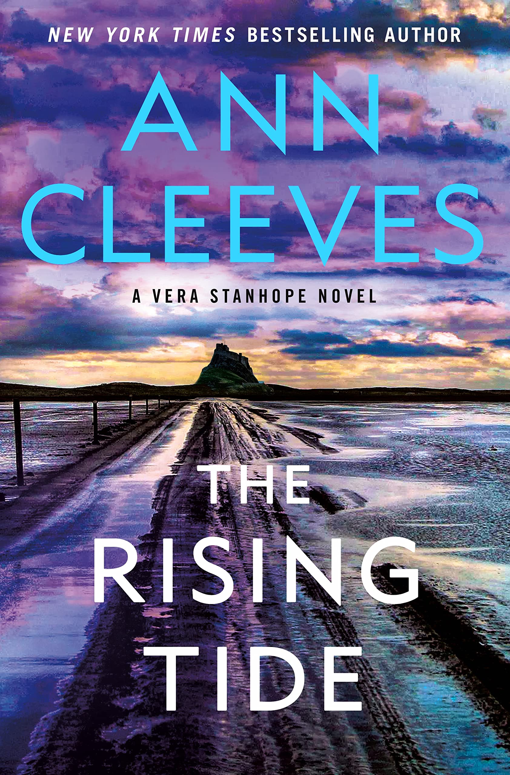 The Rising Tide: A Vera Stanhope Novel Detective & CSI