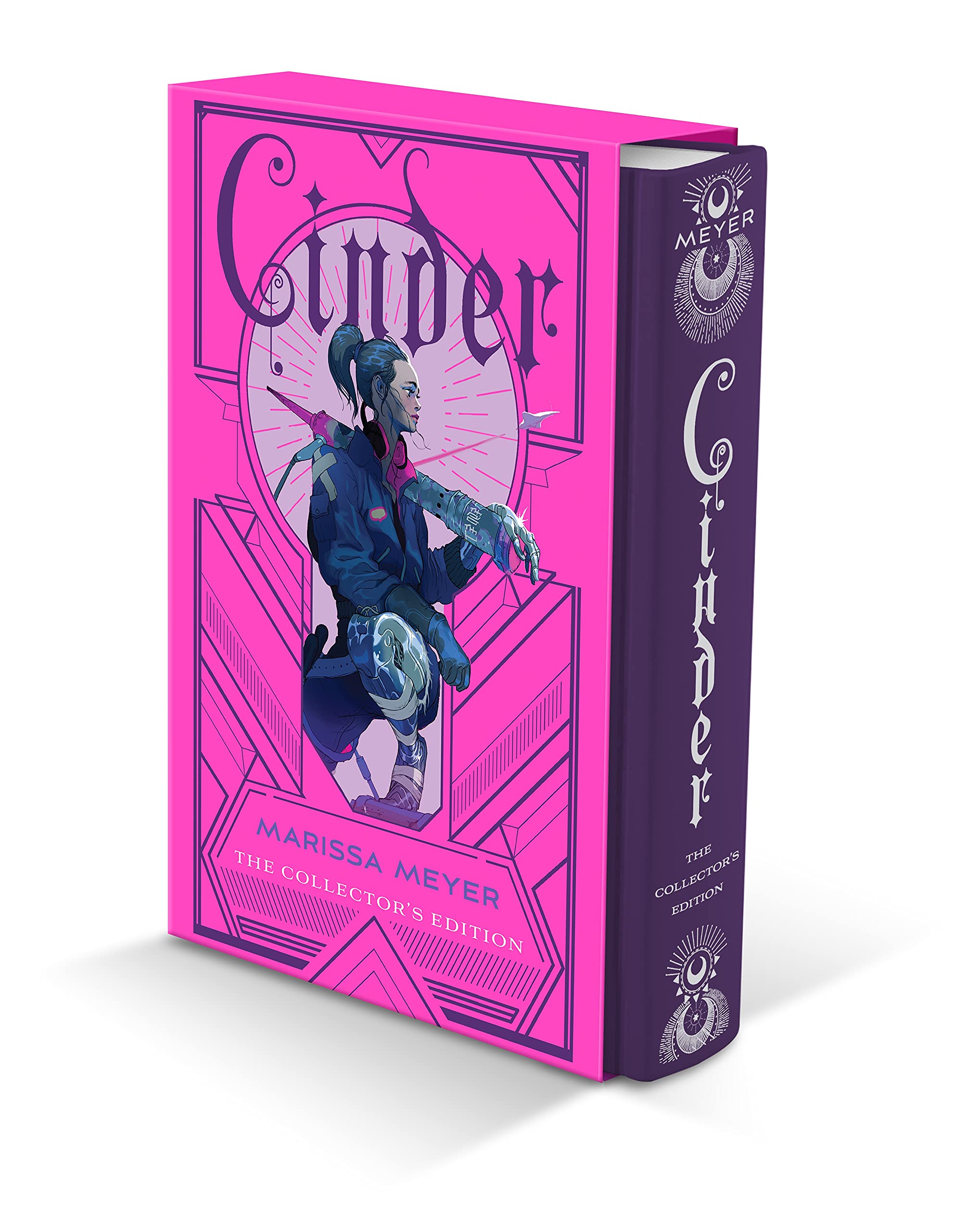 Cinder Collector's Edition: Book One of the Lunar Chronicles (The Lunar Chronicles, 1) Romance