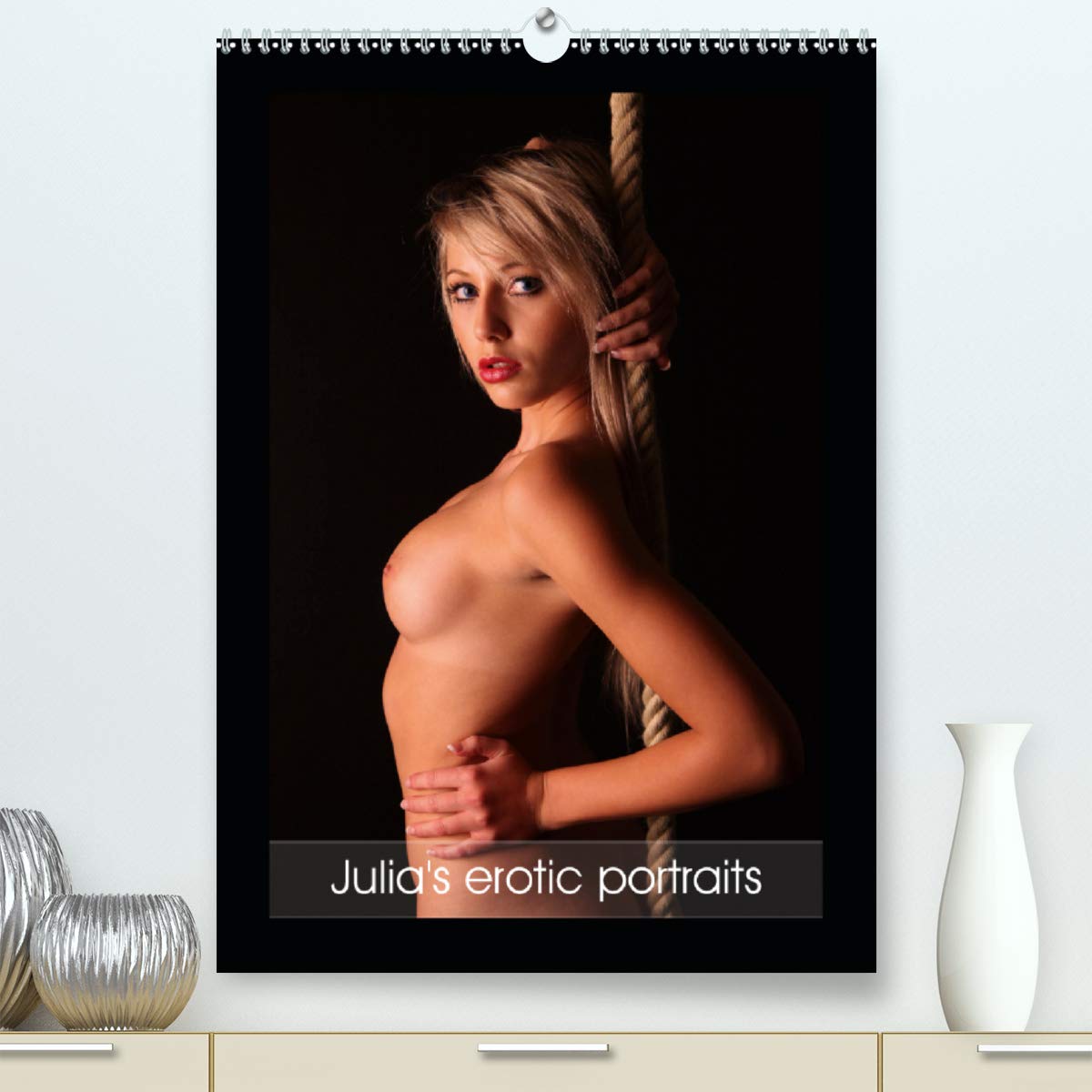 Julia's erotic portraits 2020: Erotic portraits of a young German student (Calvendo People) Photography