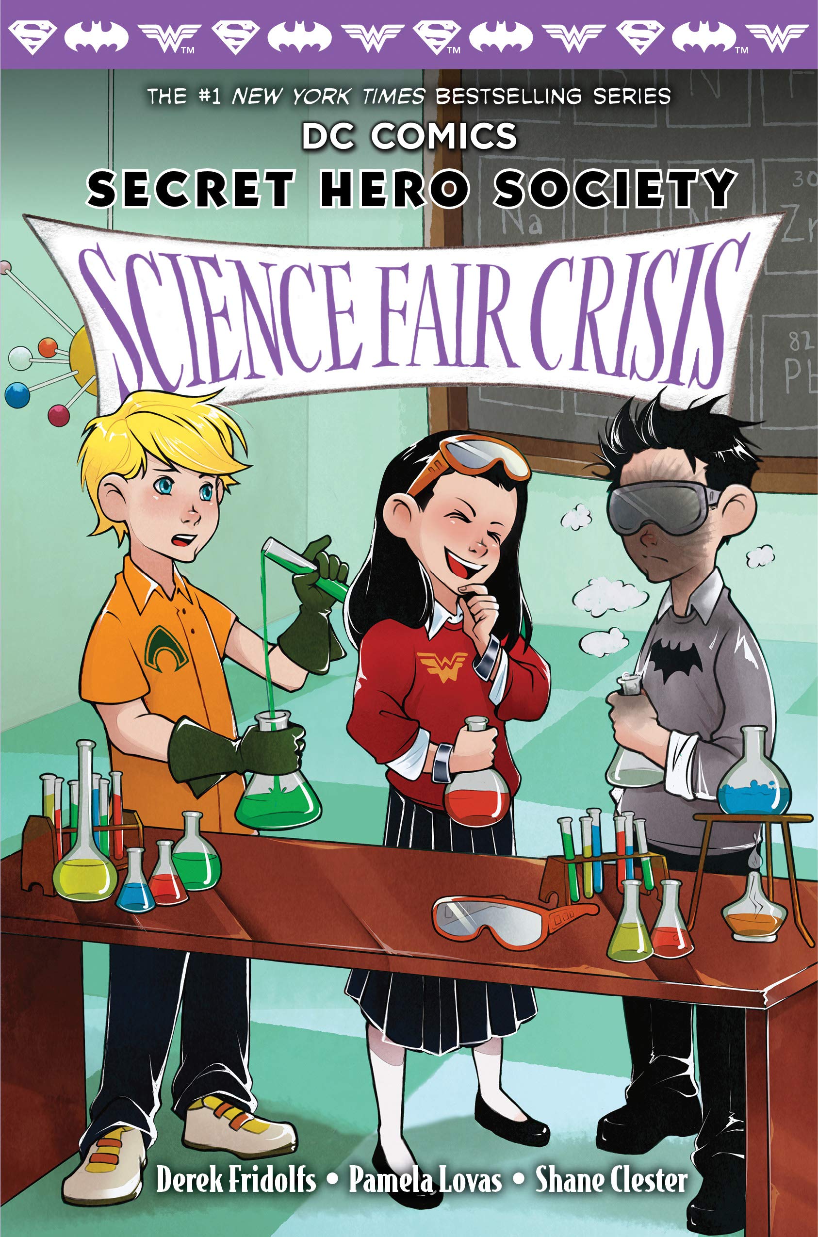 Science Fair Crisis (DC Comics: Secret Hero Society #4) Manga