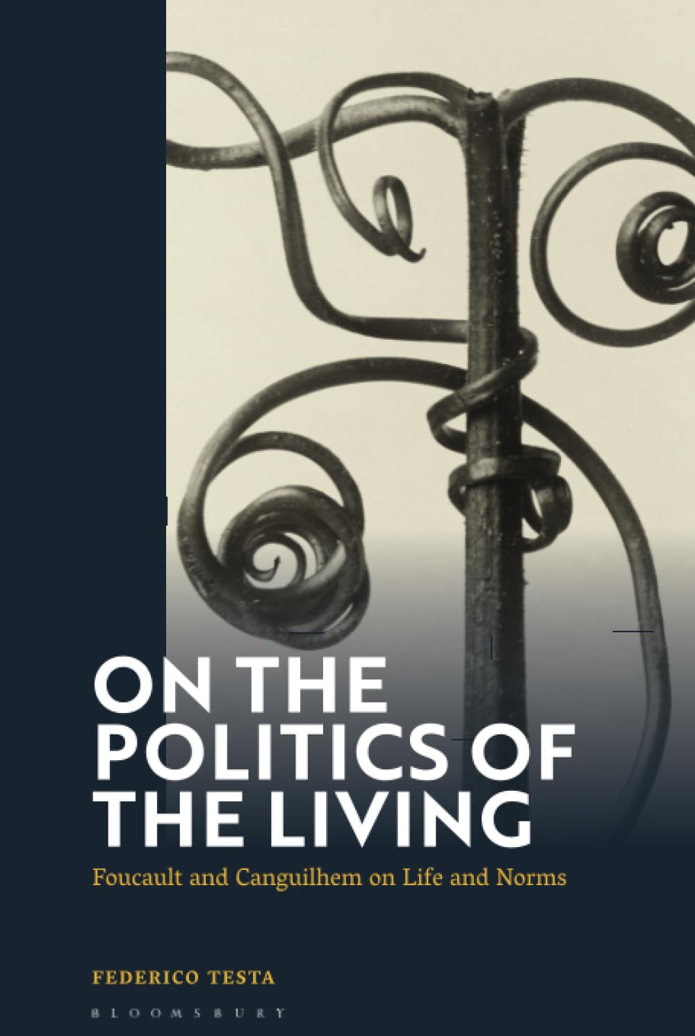 On the Politics of the Living Philosophy
