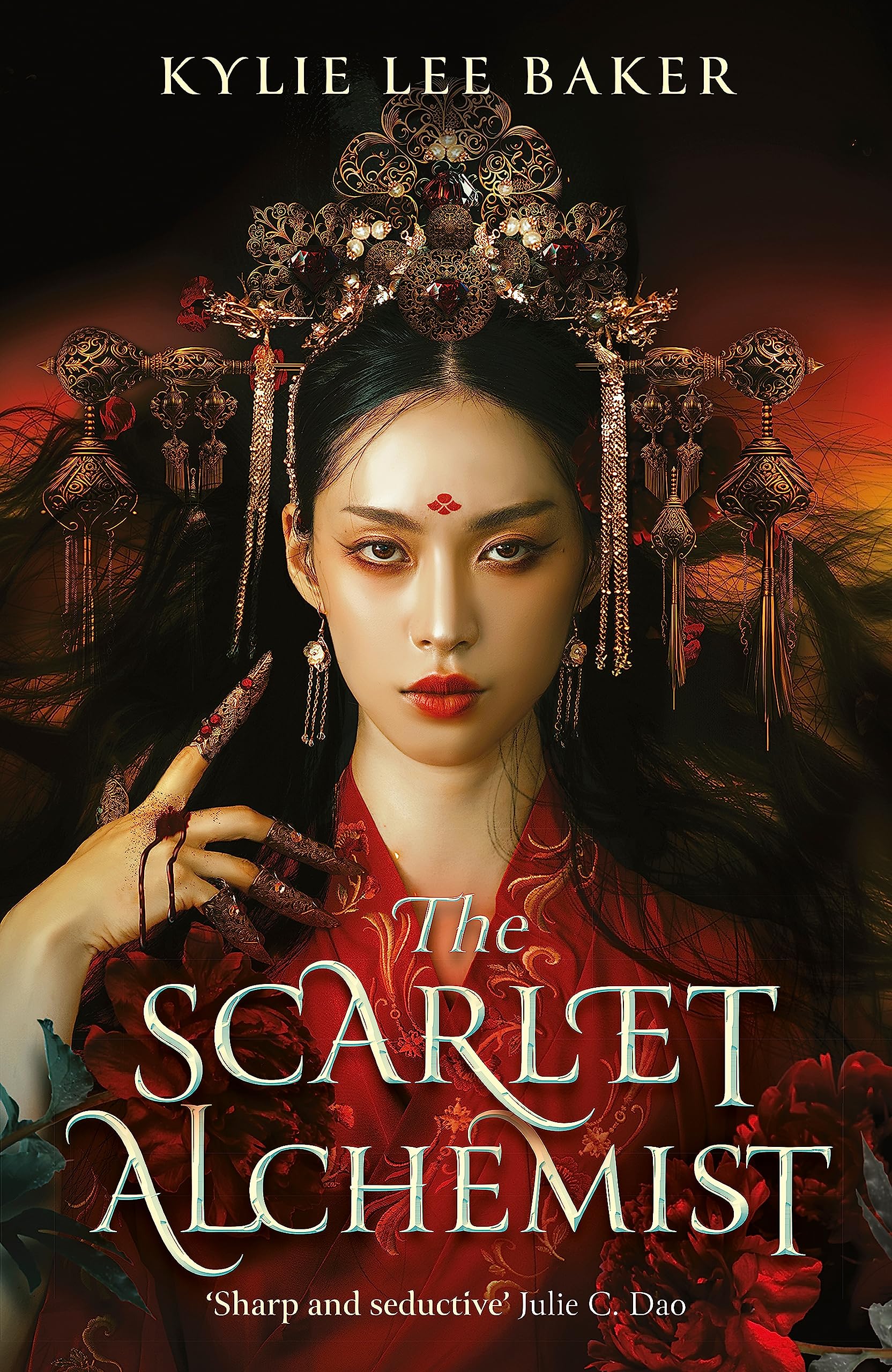 The Scarlet Alchemist: A dazzling enemies-to-lovers dark fantasy! book