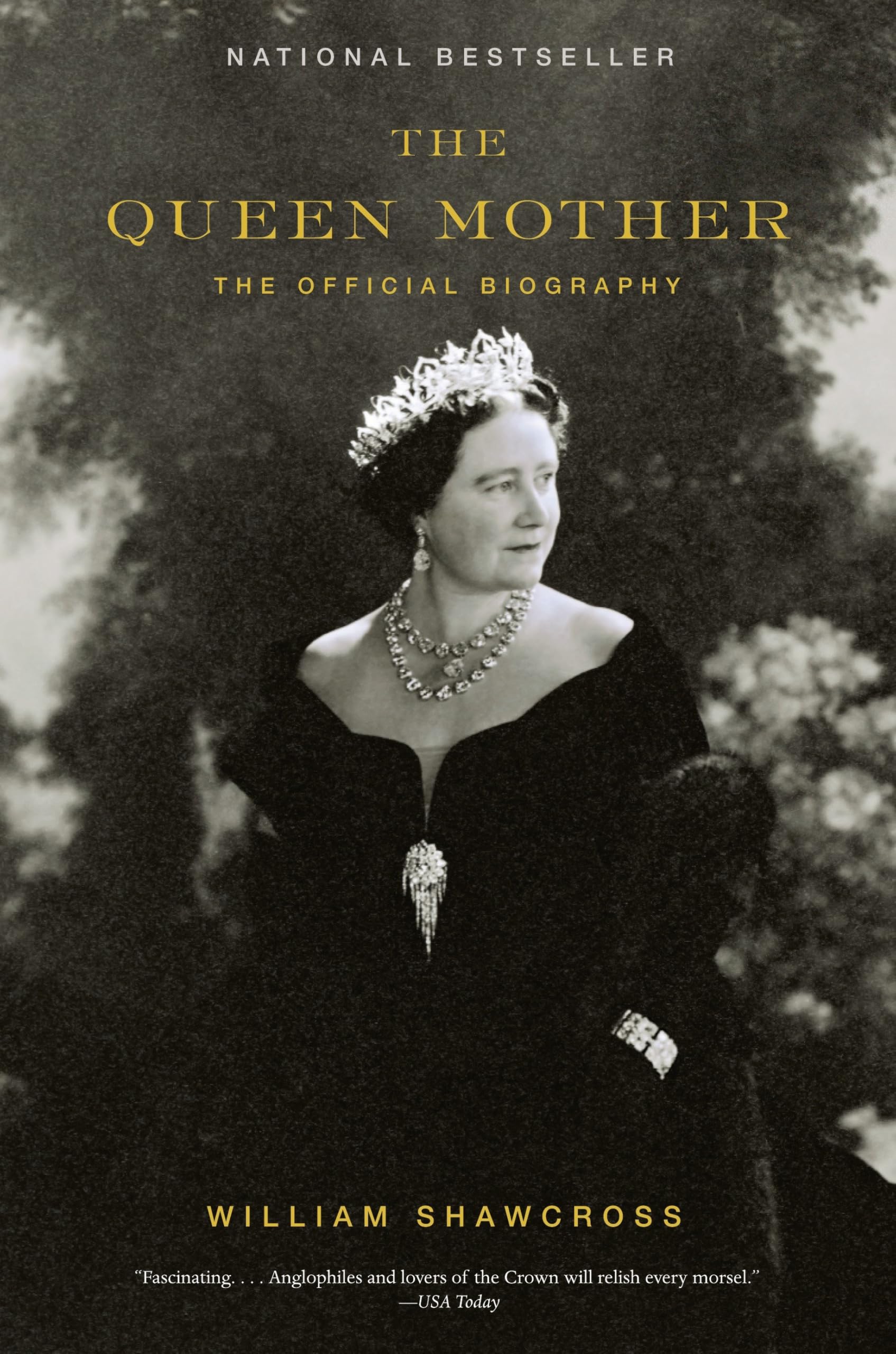 The Queen Mother: The Official Biography Social Sciences