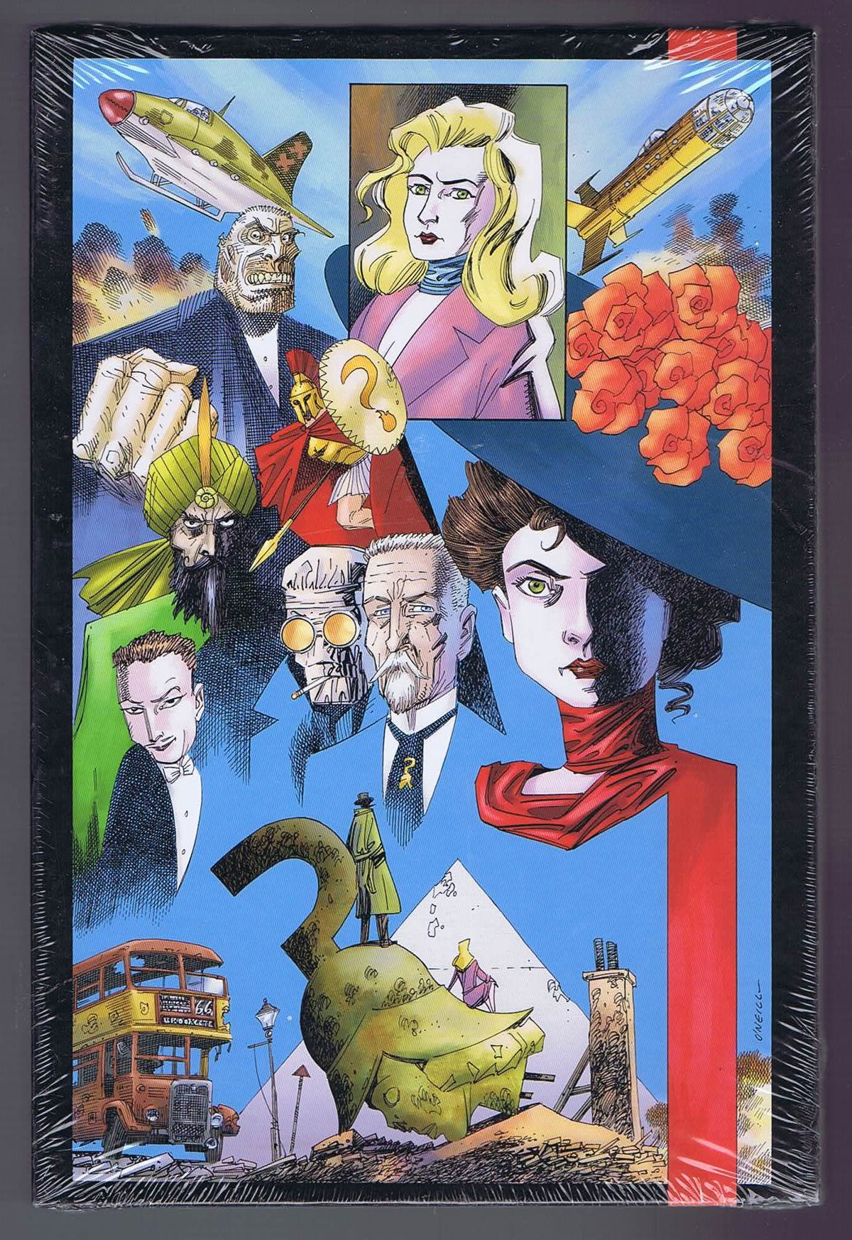 Absolute League of Extraordinary Gentlemen: The Black Dossier book
