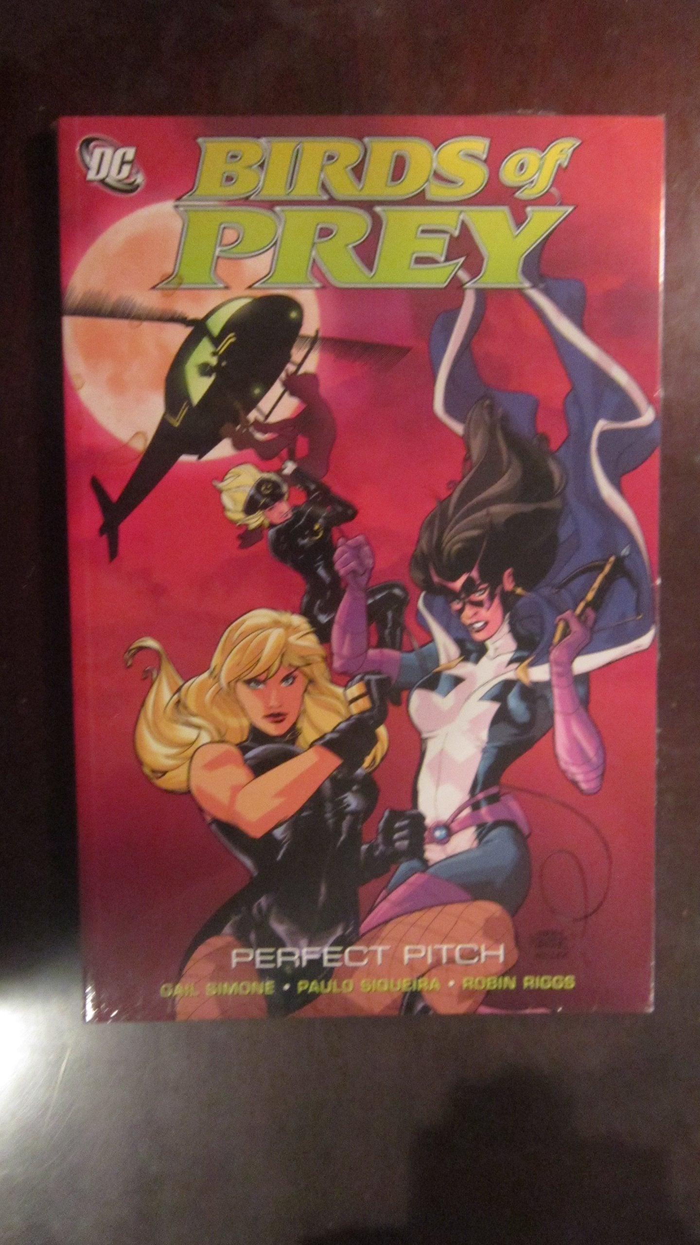 Birds of Prey: Perfect Pitch Manga