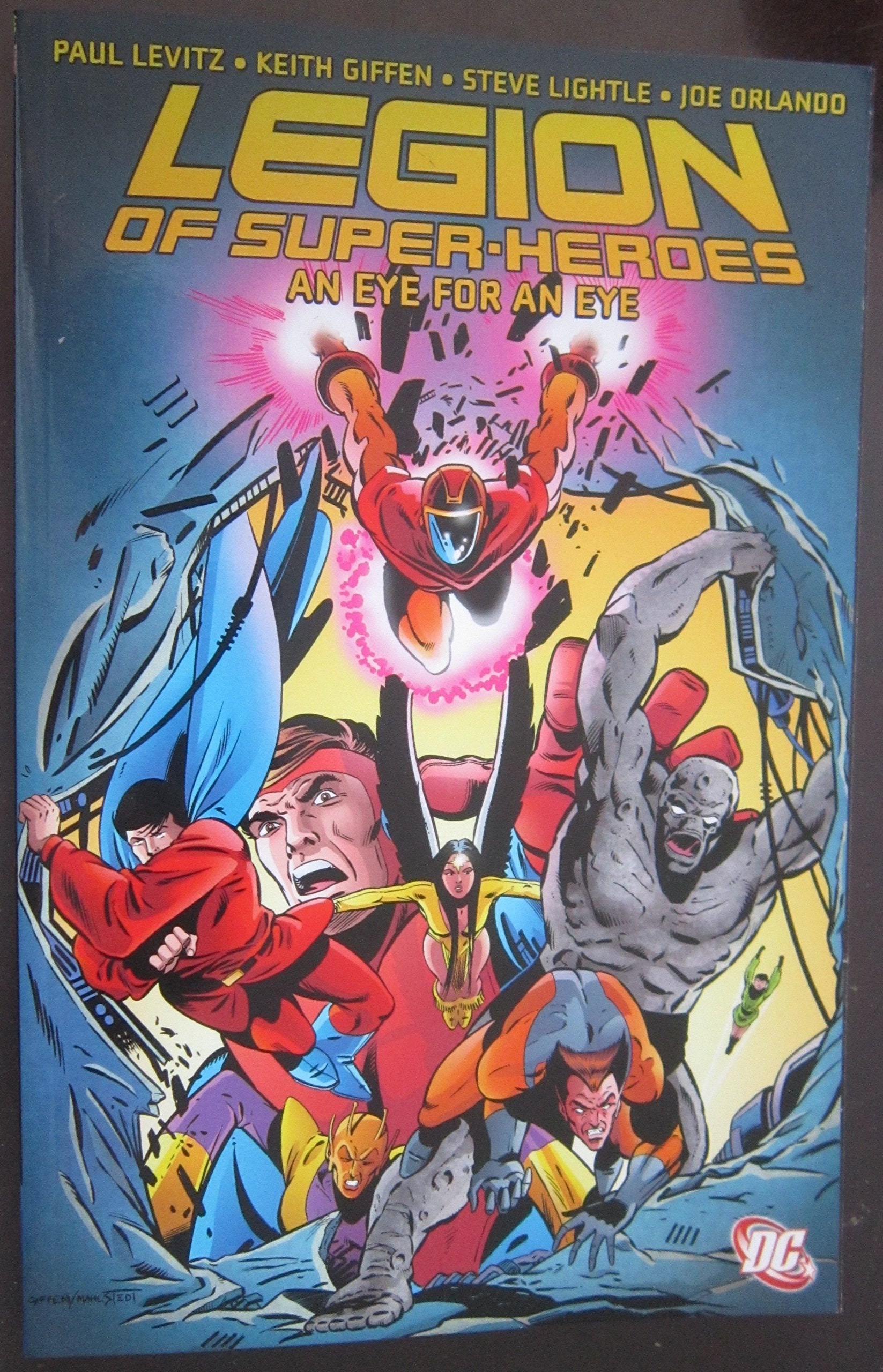 Legion of Super-Heroes: An Eye for an Eye Manga