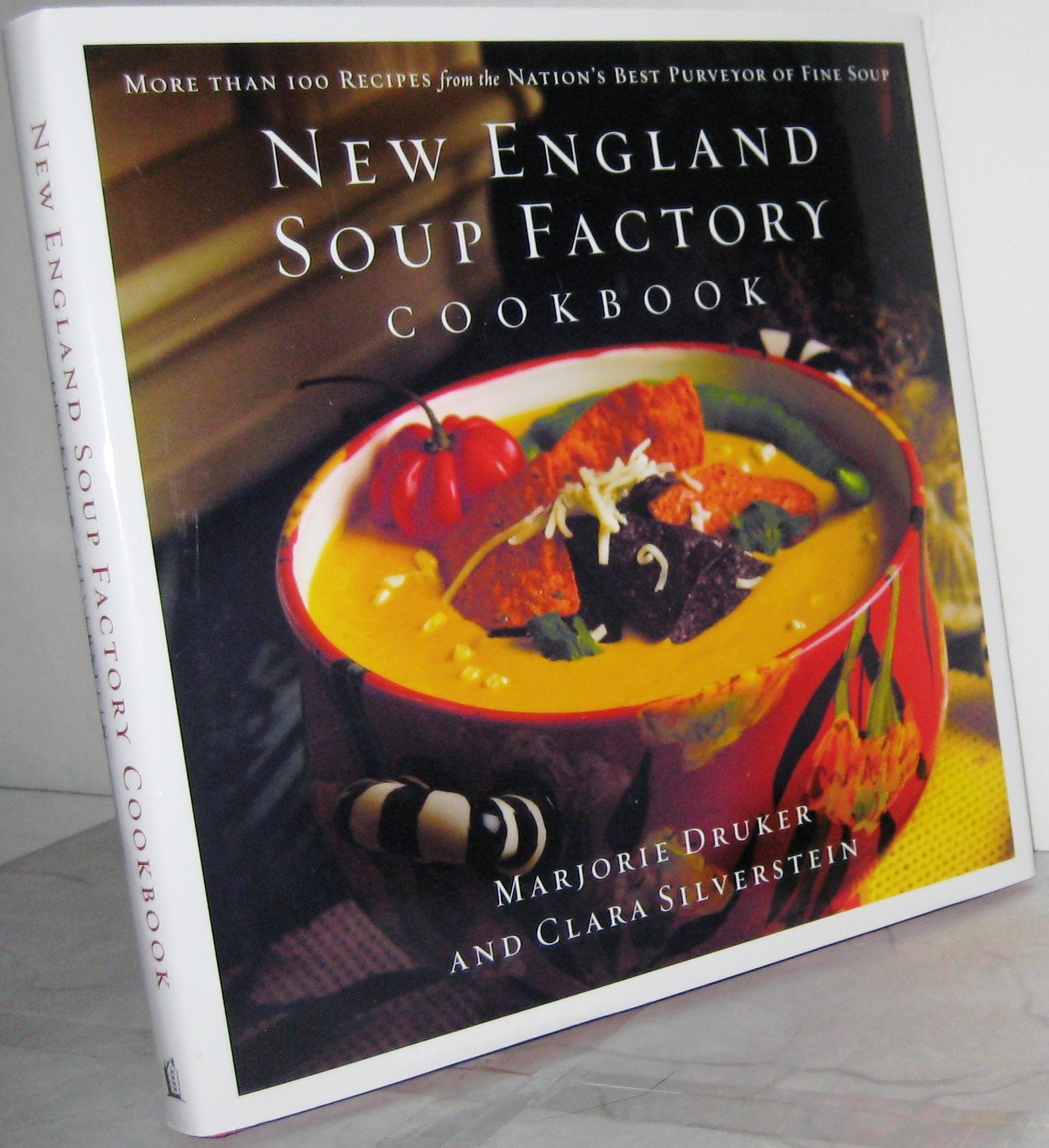 New England Soup Factory Cookbook: More Than 100 Recipes from the Nation's Best Purveyor of Fine Soup Leisure, Home & Garden