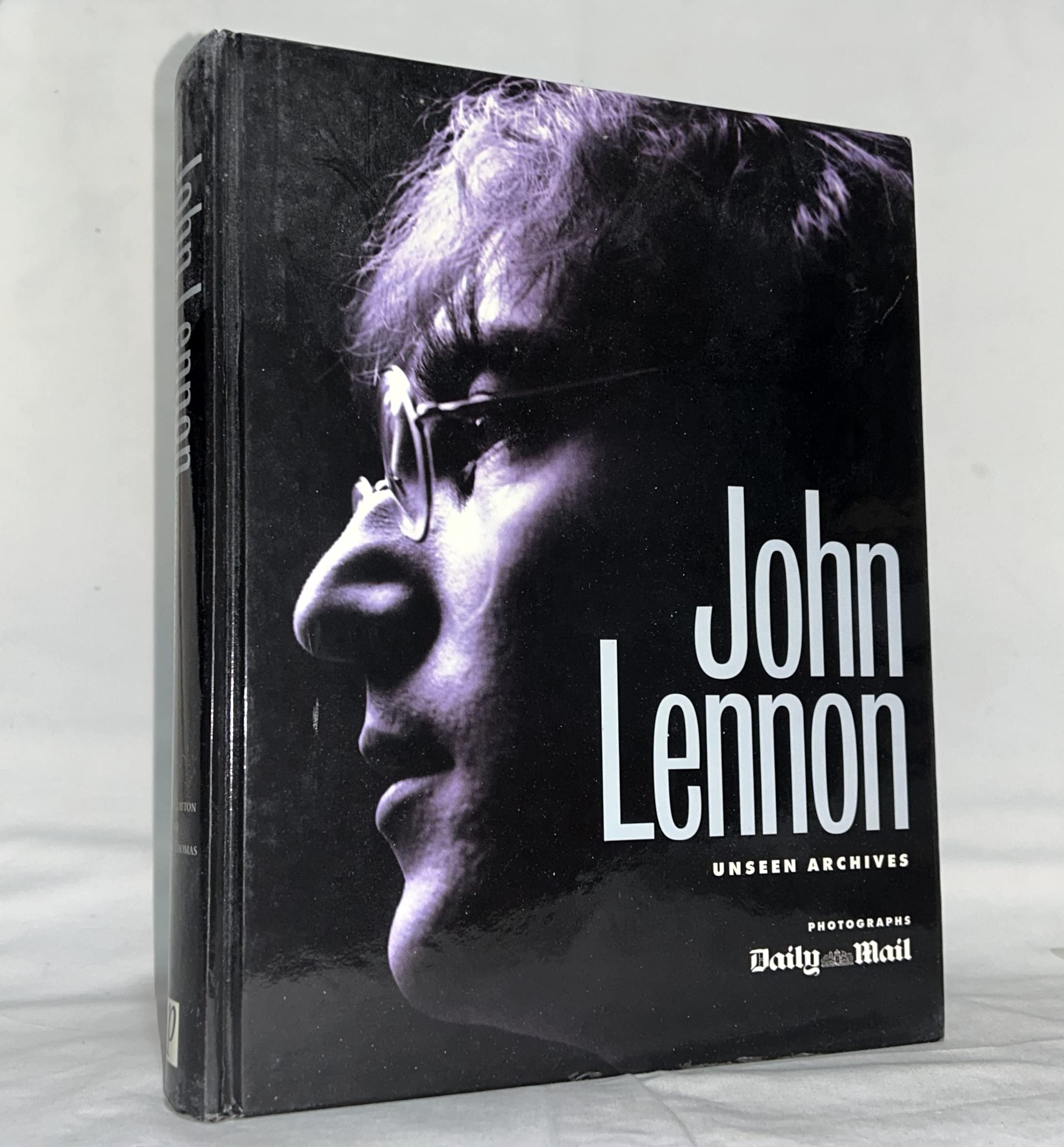 John Lennon (Unseen Archives) Pop culture