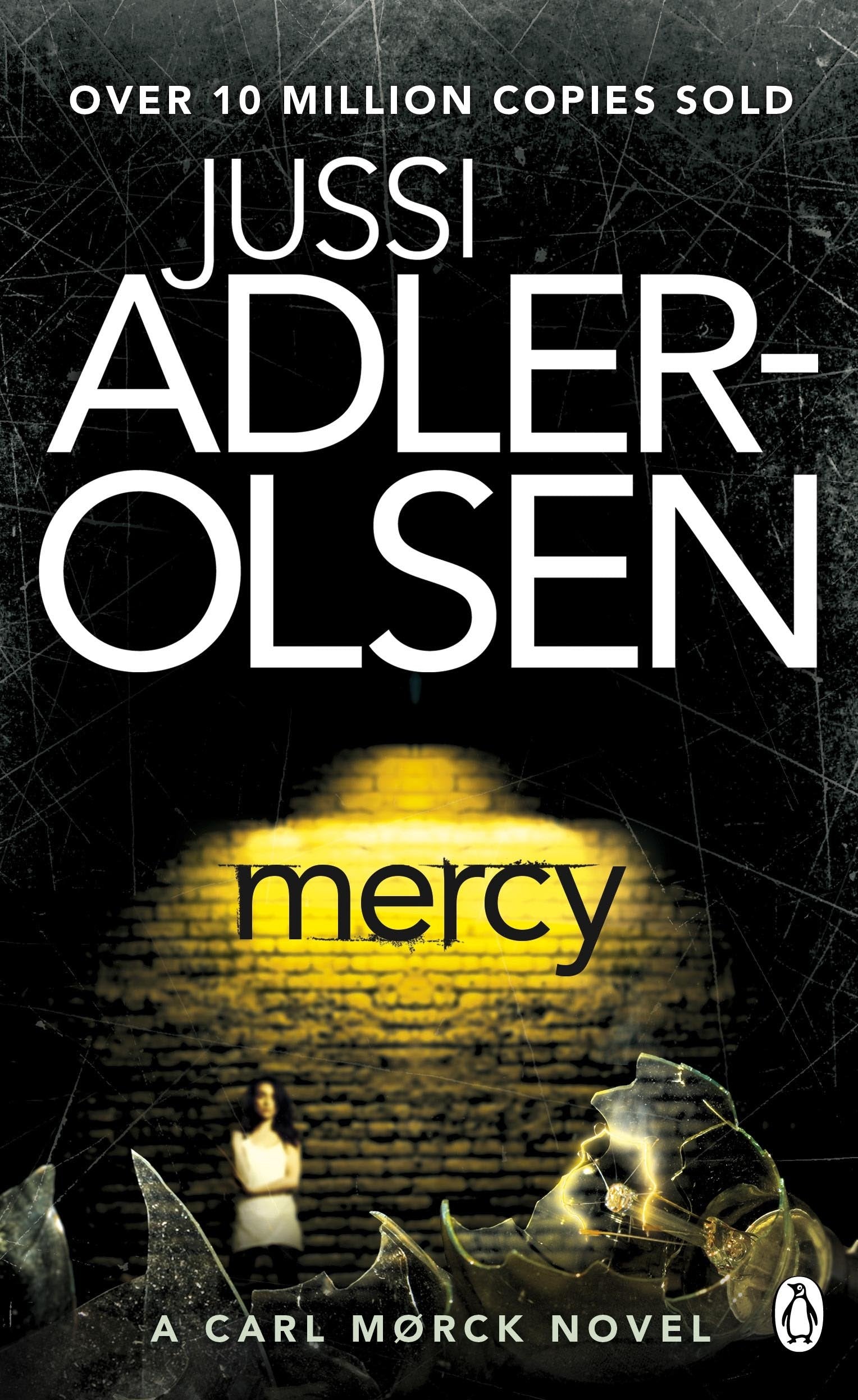 Mercy: Hunted, imprisoned - she will never beg for... (Department Q, Band 1) Contemporary literature