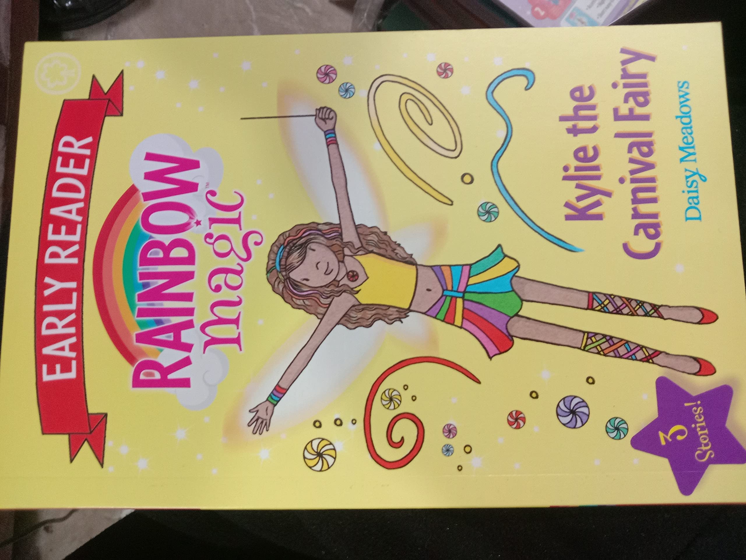 Kylie the Carnival Fairy (Rainbow Magic Early Reader, Band 2) Novels & Short Stories