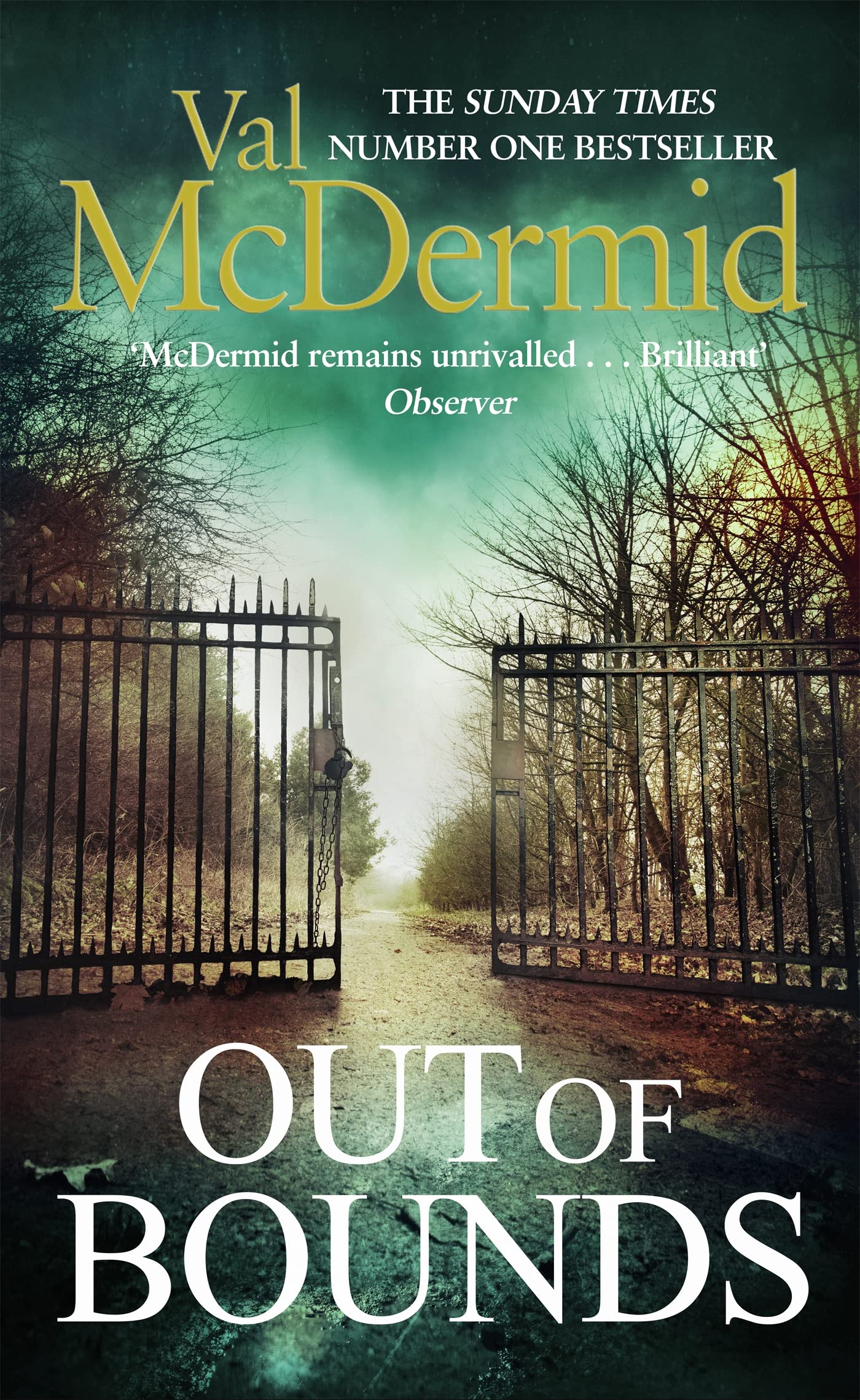 Out of Bounds: An unmissable thriller from the international bestseller (Karen Pirie) Contemporary literature Books