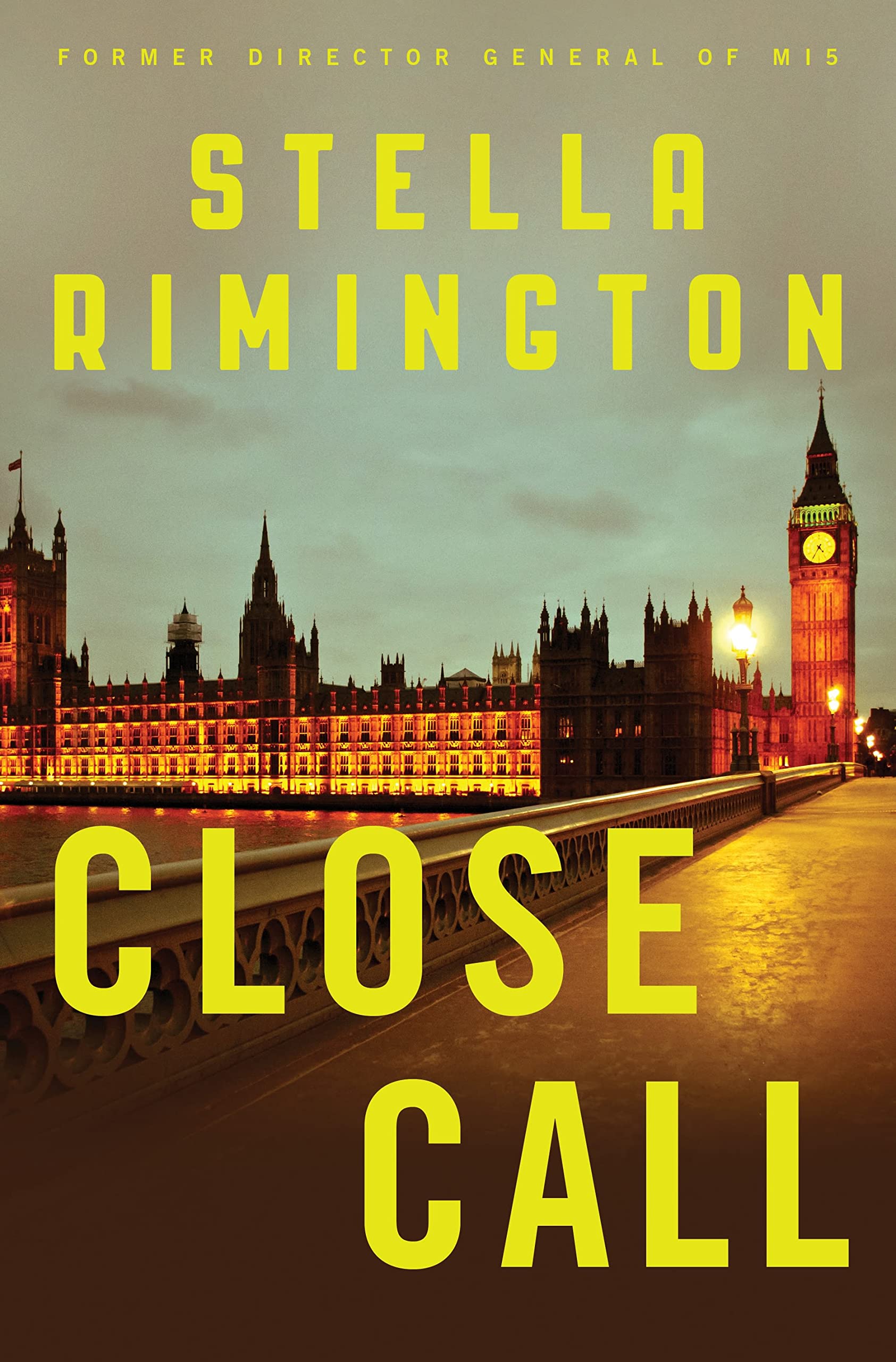 Close Call: A Liz Carlyle Novel Suspense & Thrillers