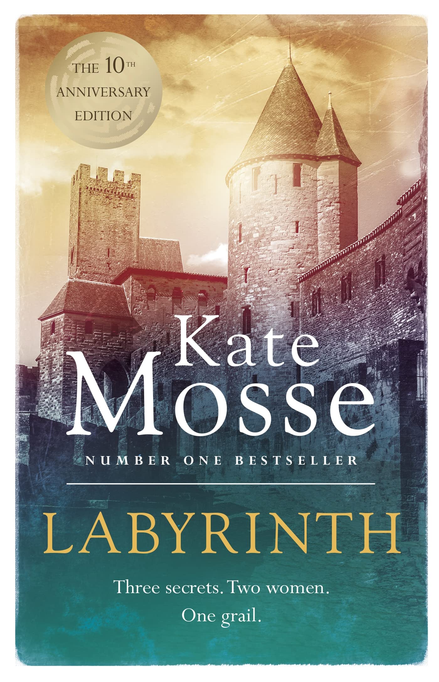 Labyrinth Contemporary literature Books