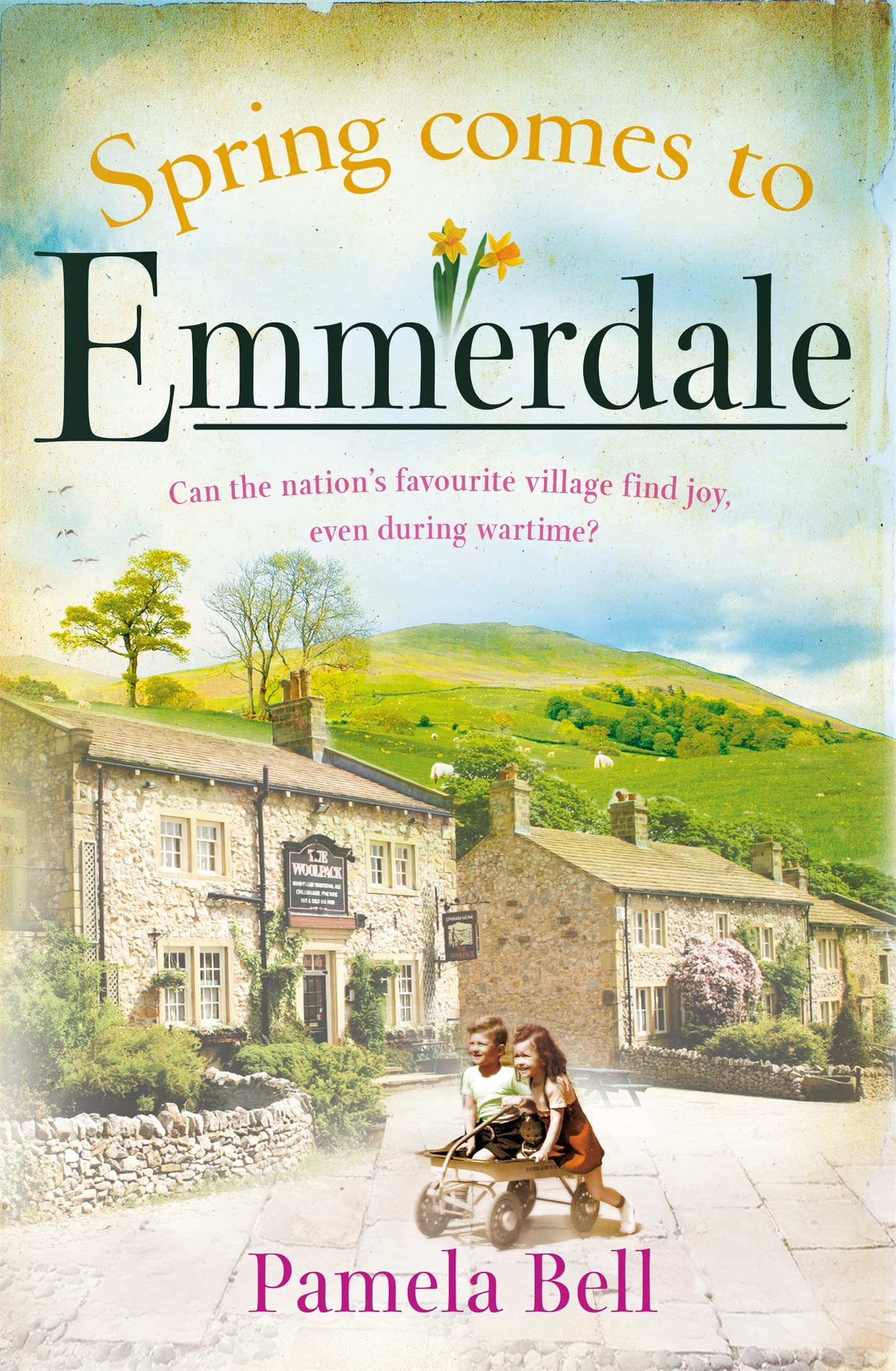 Spring Comes to Emmerdale: an uplifting story of love and hope (Emmerdale, Book 2) Historical Fiction