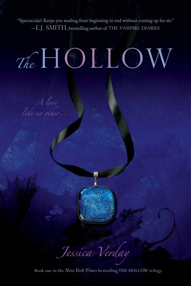 The Hollow (Hollow Trilogy, Band 1) Horror & Mystery