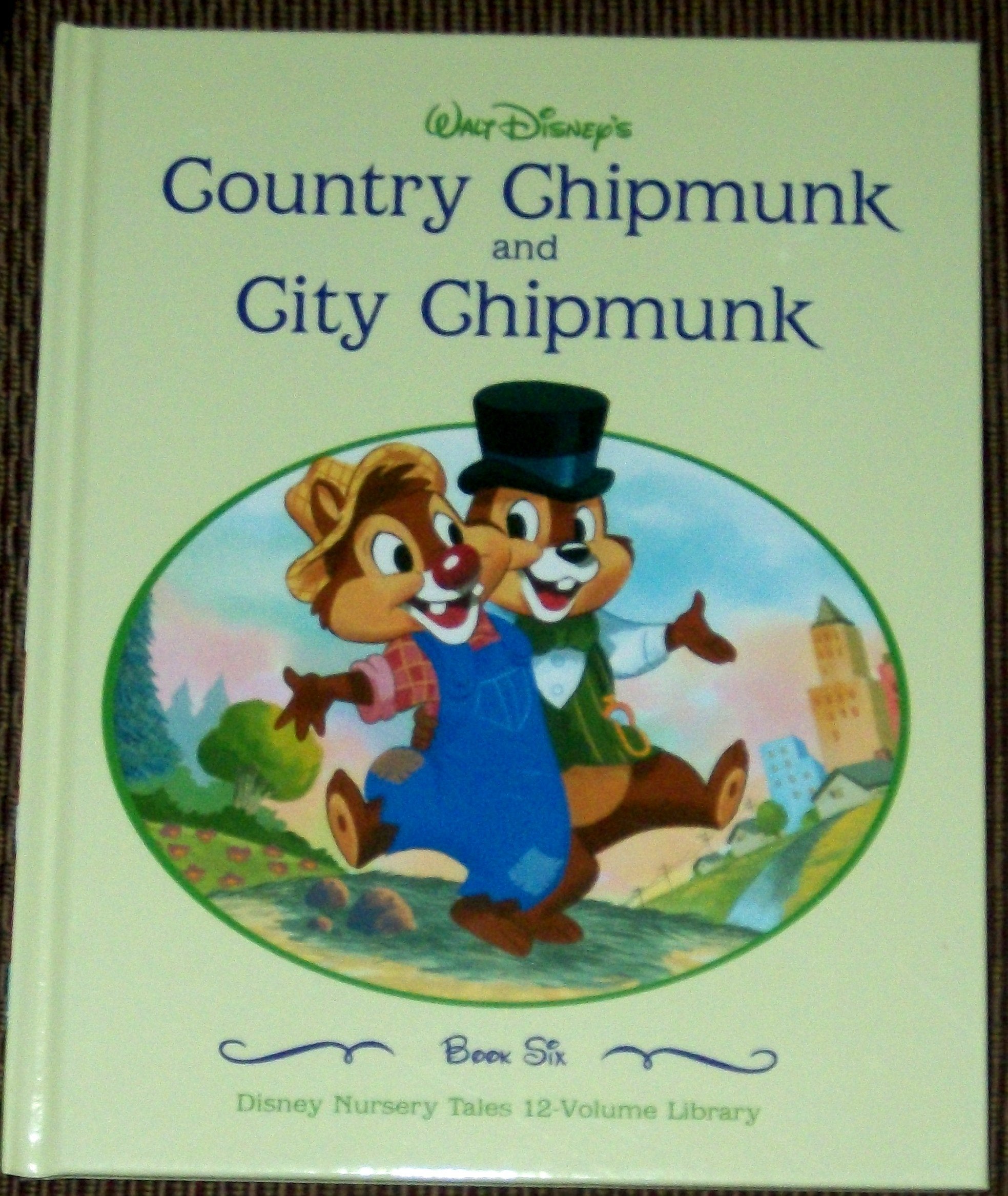 COUNTRY CHIPMUNK AND CITY CHIPMUNK. WALT DISNEY. Books
