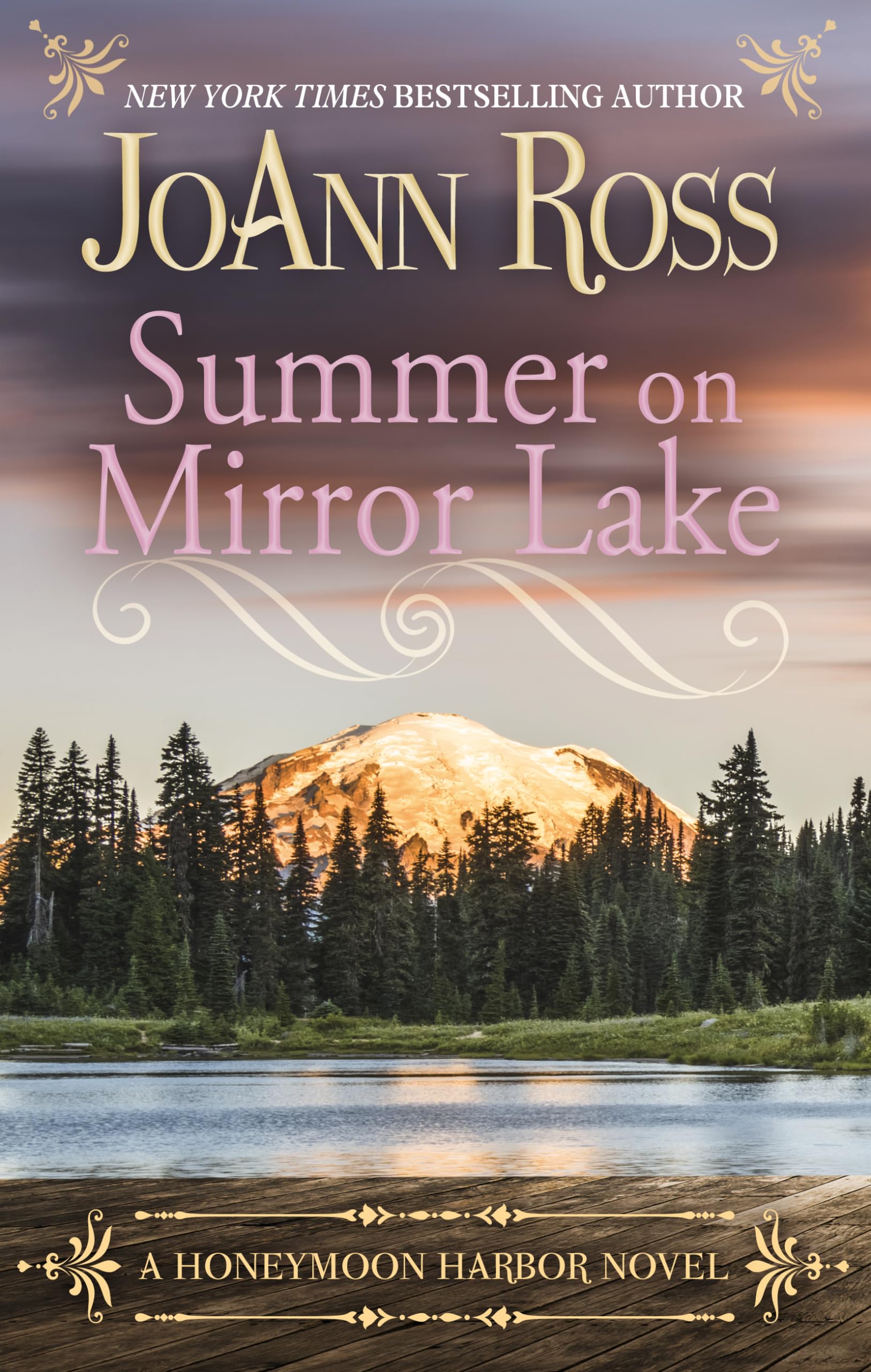 Summer on Mirror Lake (Honeymoon Harbor: Thorndike Press Large Print Romance, Band 3) Contemporary literature