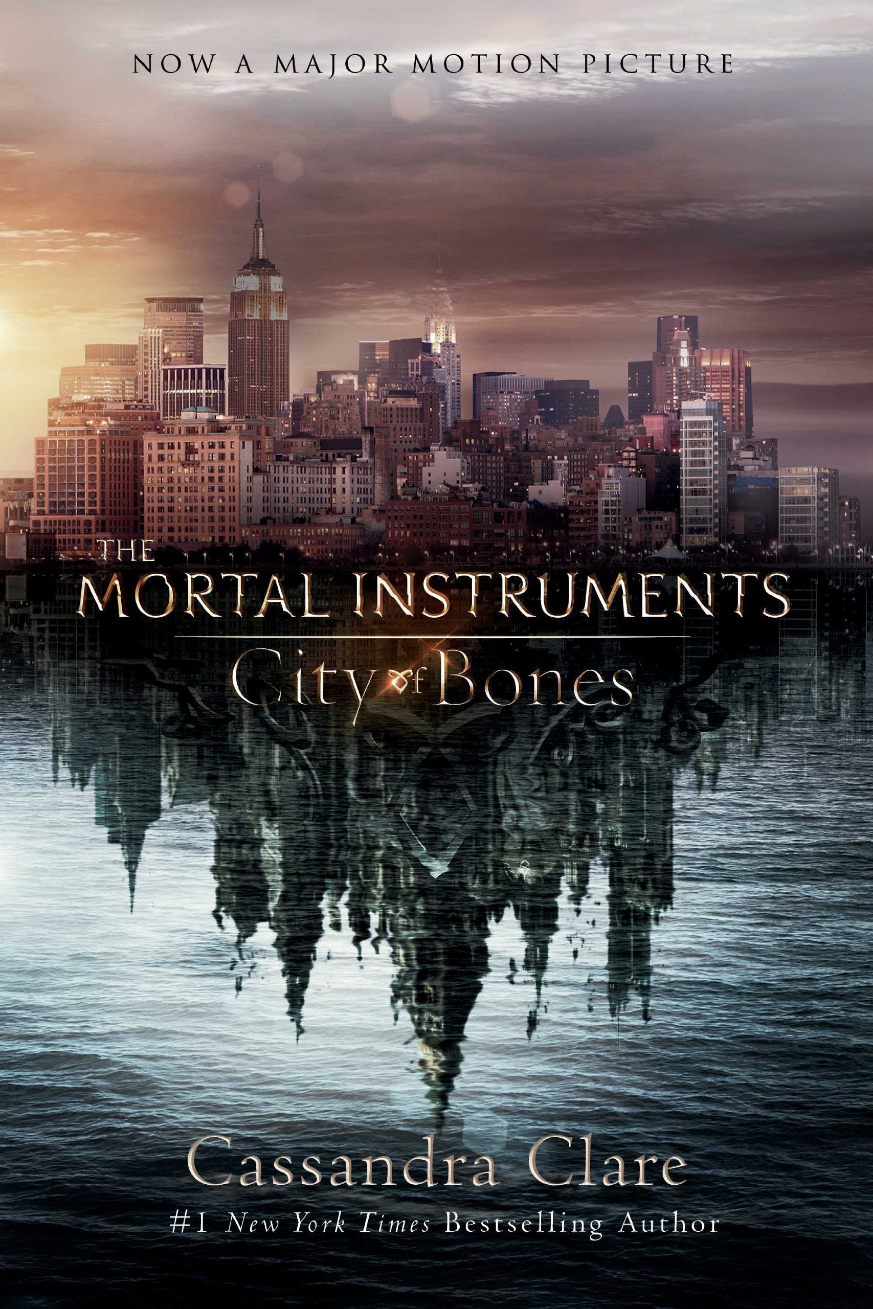 City of Bones: Movie Tie-in Edition (The Mortal Instruments, Band 1) Fiction