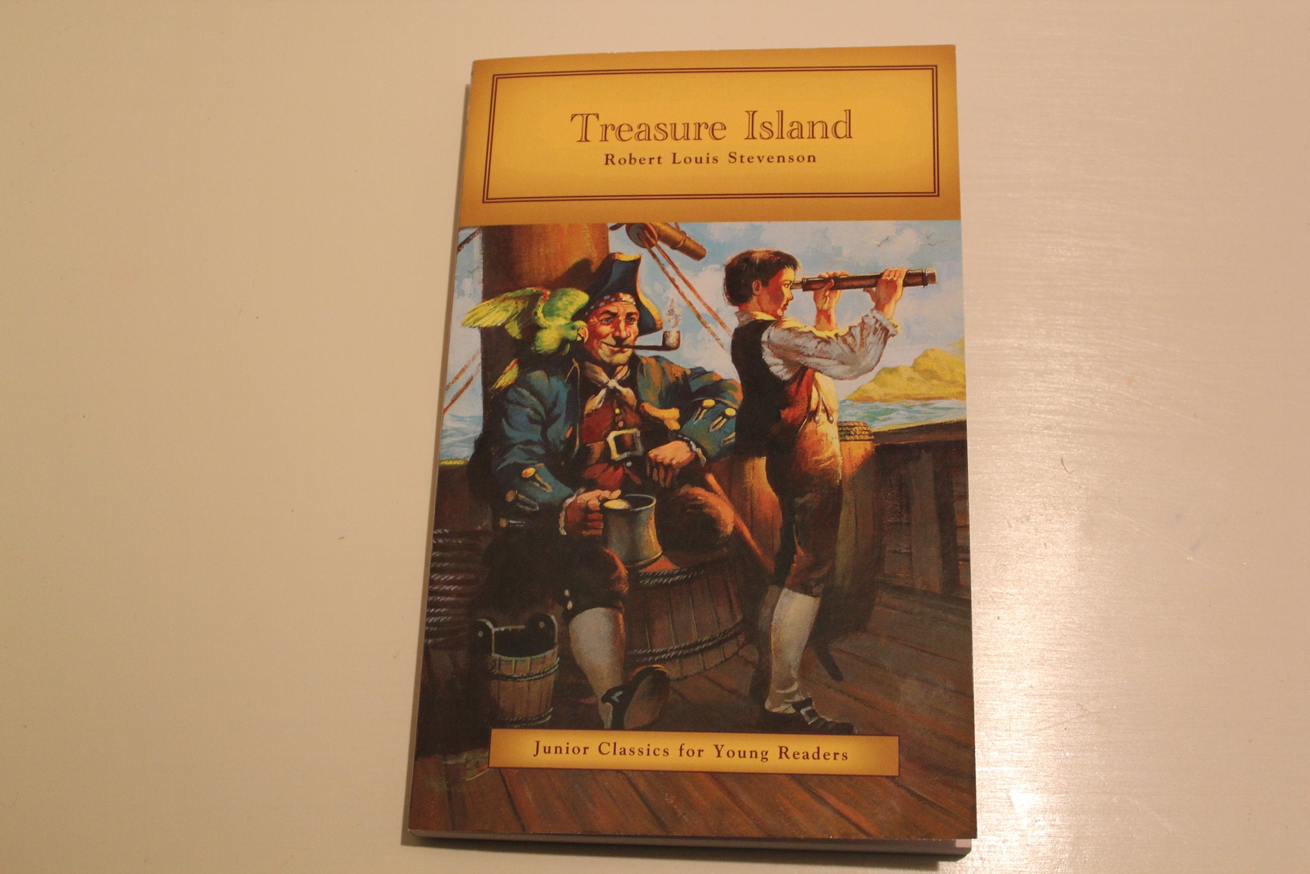 Treasure Island (Junior Classics for Young Readers, Volume 1 of 1) Classics
