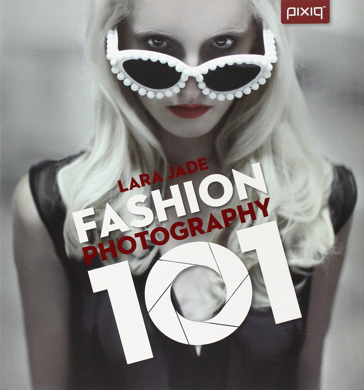 Jade, L: FASHION PHOTOGRAPHY 101 Film, Art & Culture