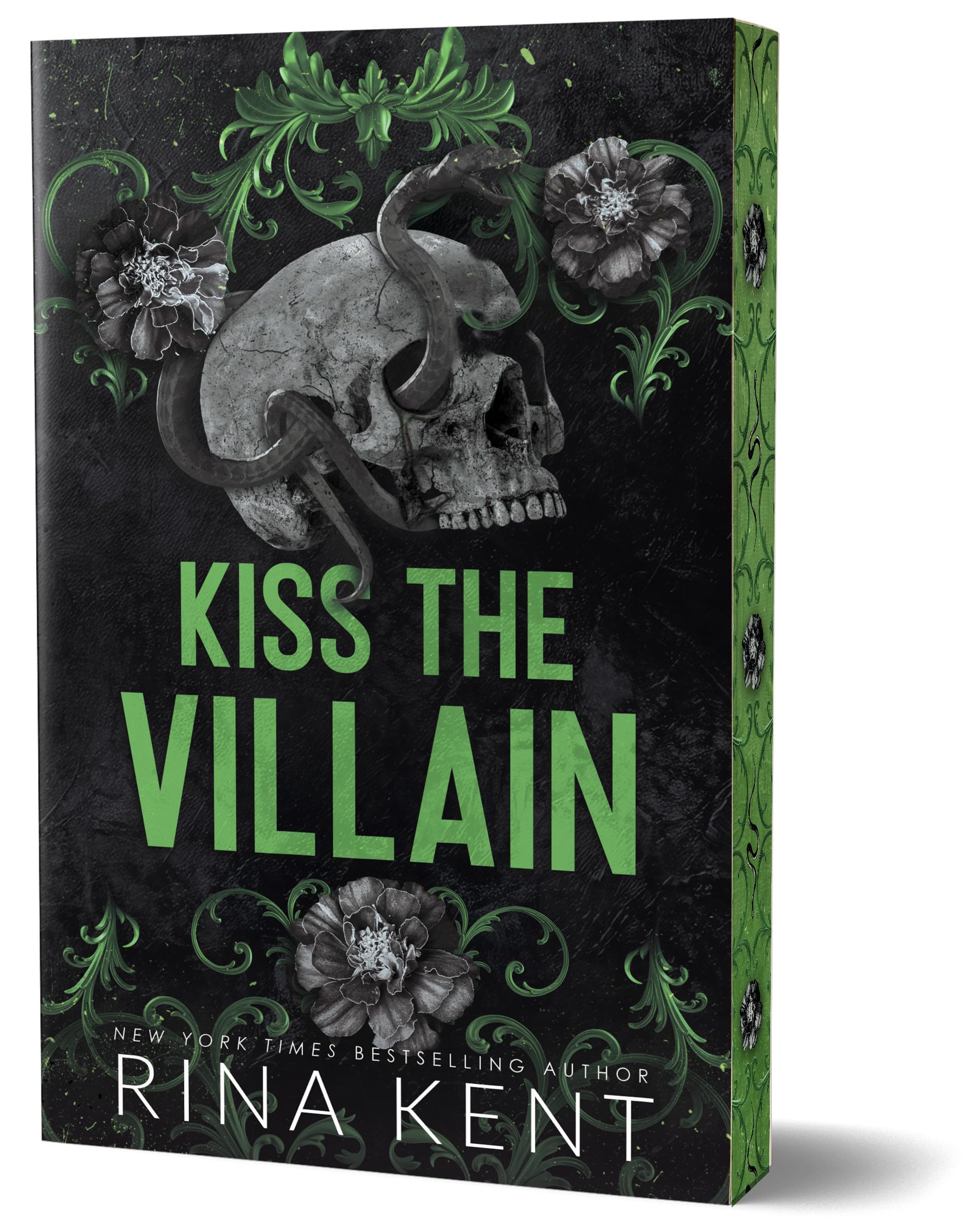 Kiss the Villain (Deluxe Edition) Romantic Thrillers