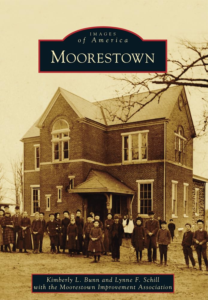 Moorestown (Images of America) Social Sciences
