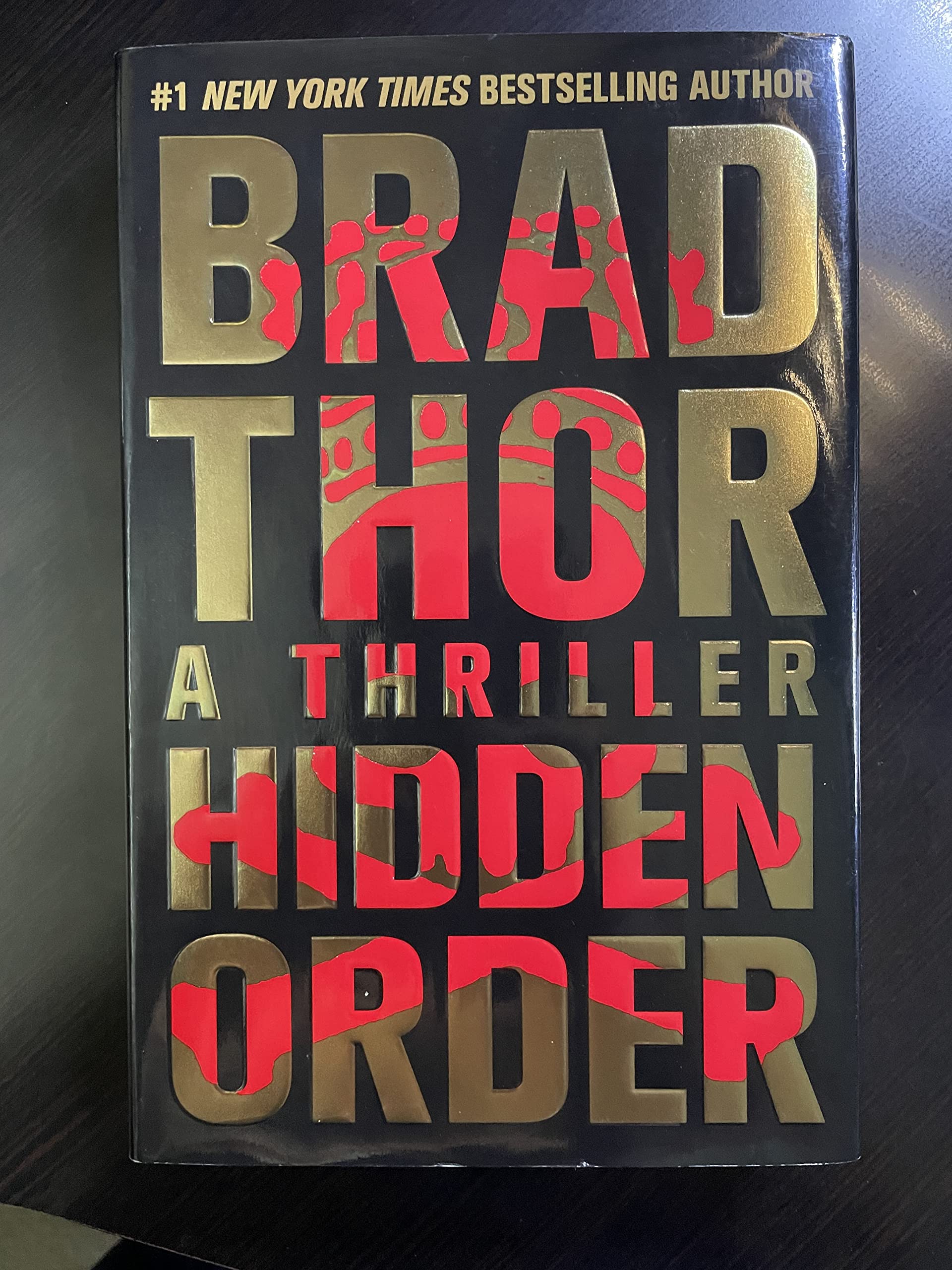 Hidden Order: A Thriller (The Scot Harvath Series, Band 13) Action & Adventure