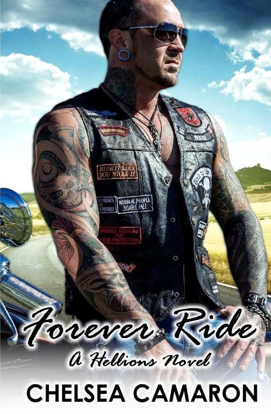 Forever Ride: Hellions MC (The Hellions Ride, Band 2) Romantic Thrillers