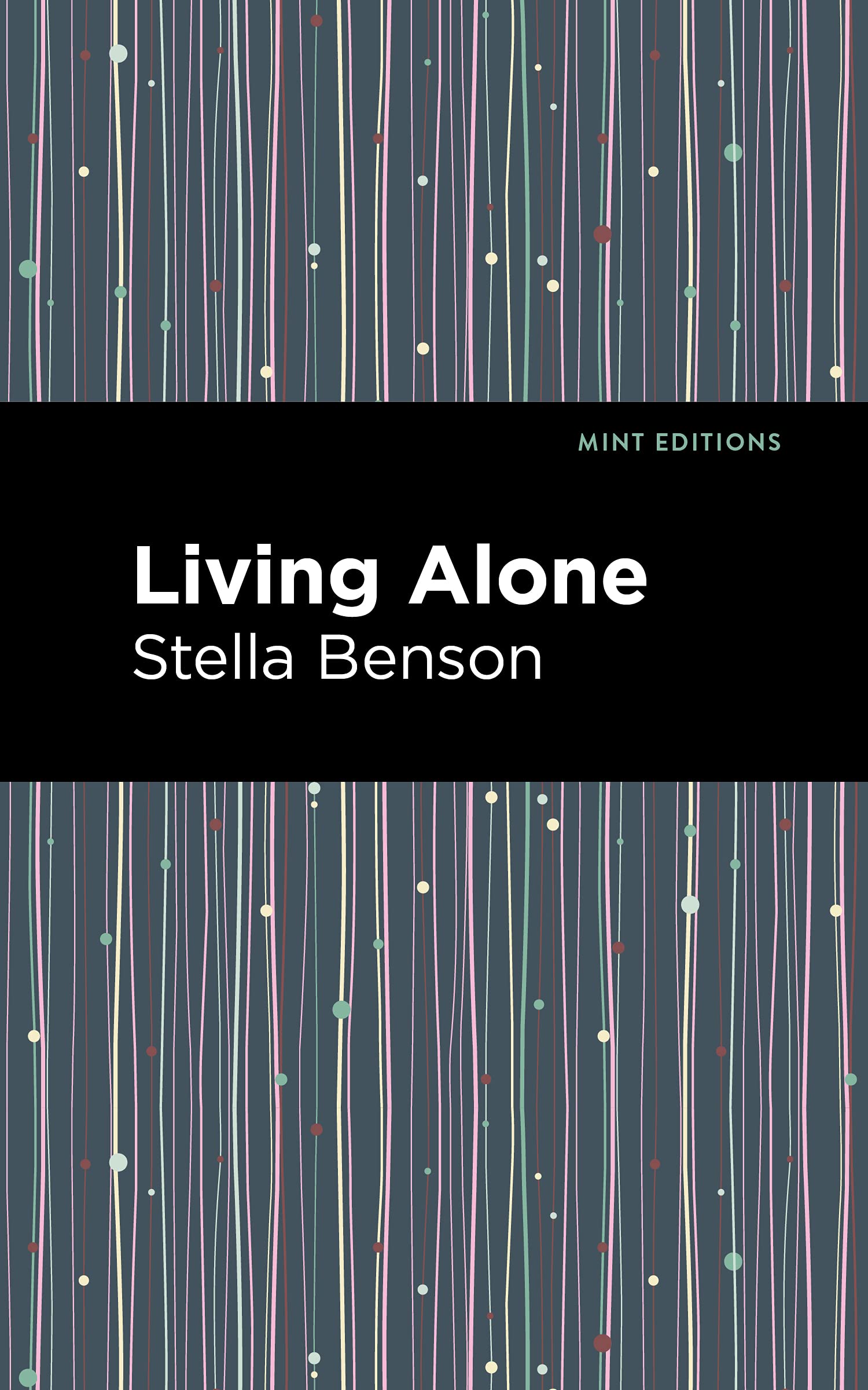 Living Alone (Mint Editions (Fantasy and Fairytale)) Classics