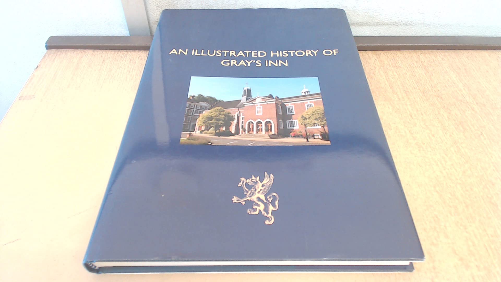 An Illustrated History of Gray's Inn Books