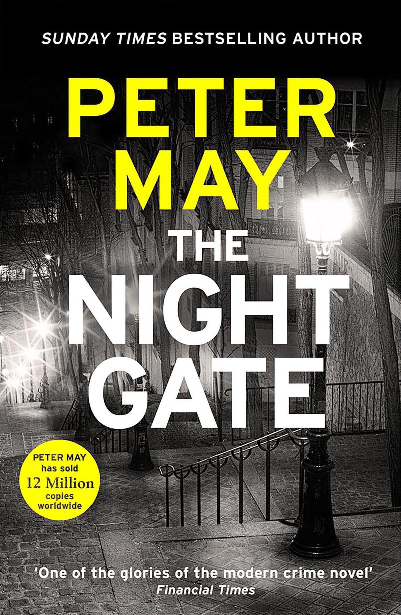 The Night Gate: the Razor-Sharp investigation starring Enzo MacLeod (The Enzo Files) Contemporary literature