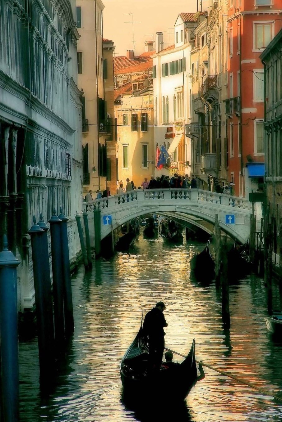 Beautiful Italy Venice City 7-14, 150 Page Lined Journal: 150 page lined journal Hobbies & Crafts