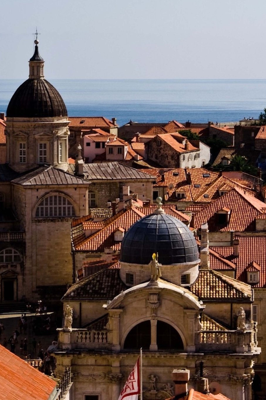 View of the Old Town in Dubrovnik Croatia Journal: 150 Page Lined Notebook/Diary Travel