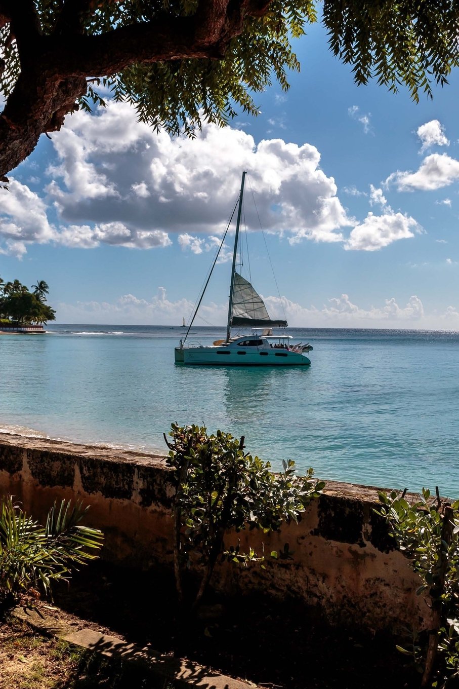 Ocean View of a Sailboat Barbados Caribbean Sea Journal: 150 Page Lined Notebook/Diary Leisure & Fun