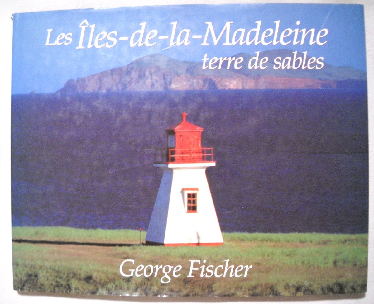 Iles-de-la-Madeleine Les Books