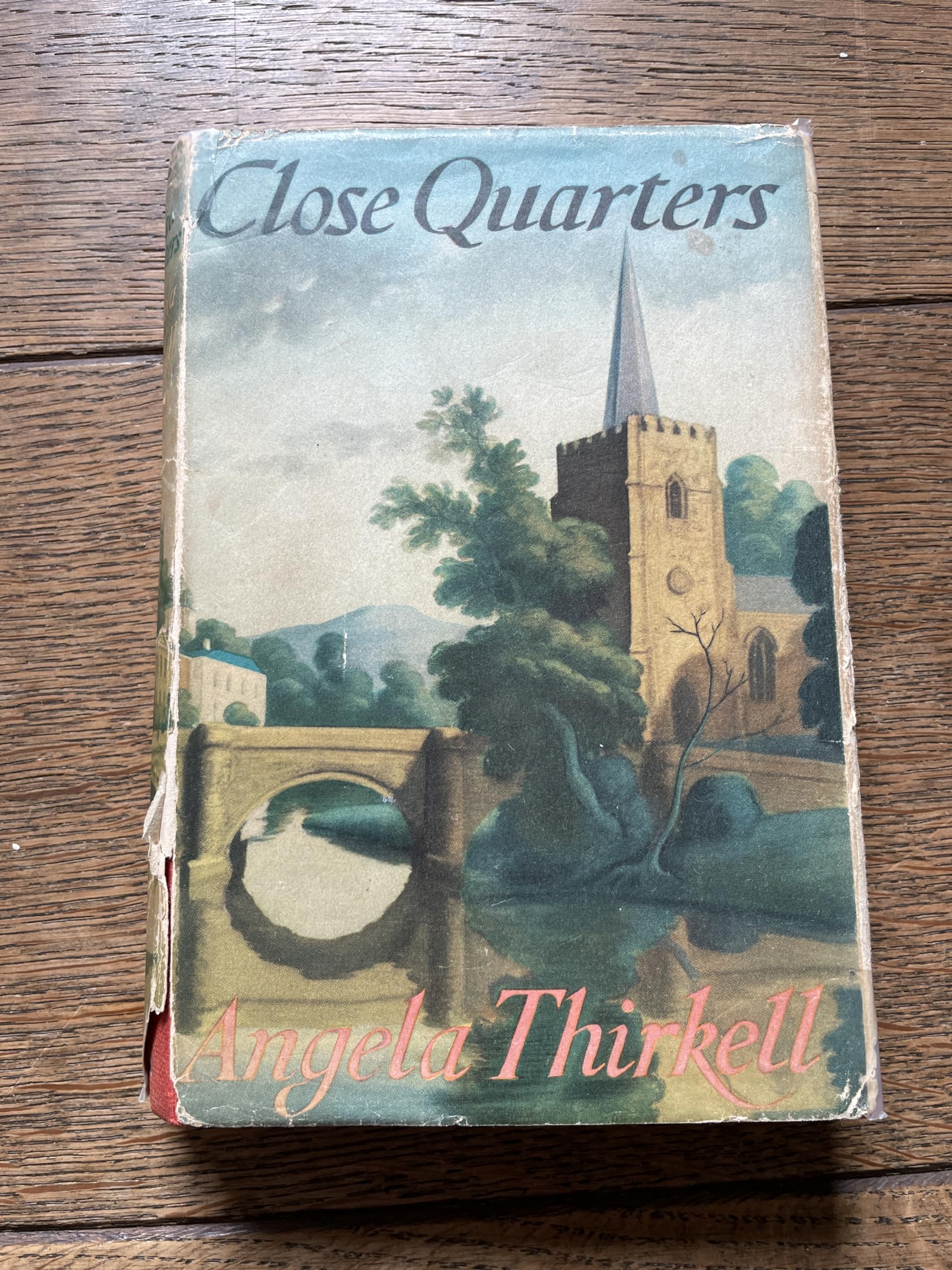 Close Quarters: A Novel (Angela Thirkell Barsetshire Series) Contemporary literature