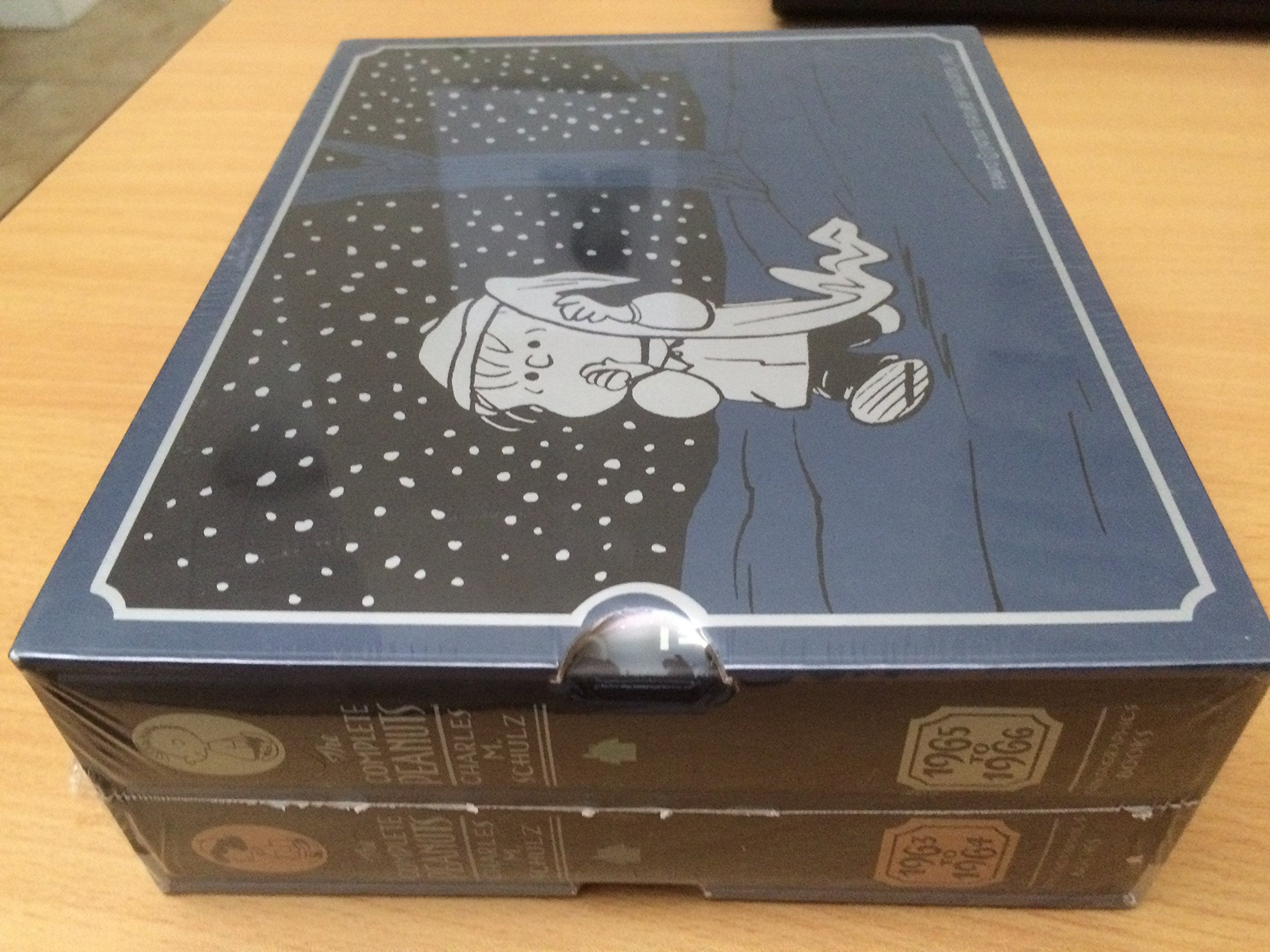 The Complete Peanuts Box Set Volumes 7 & 8: 1963-1966 book