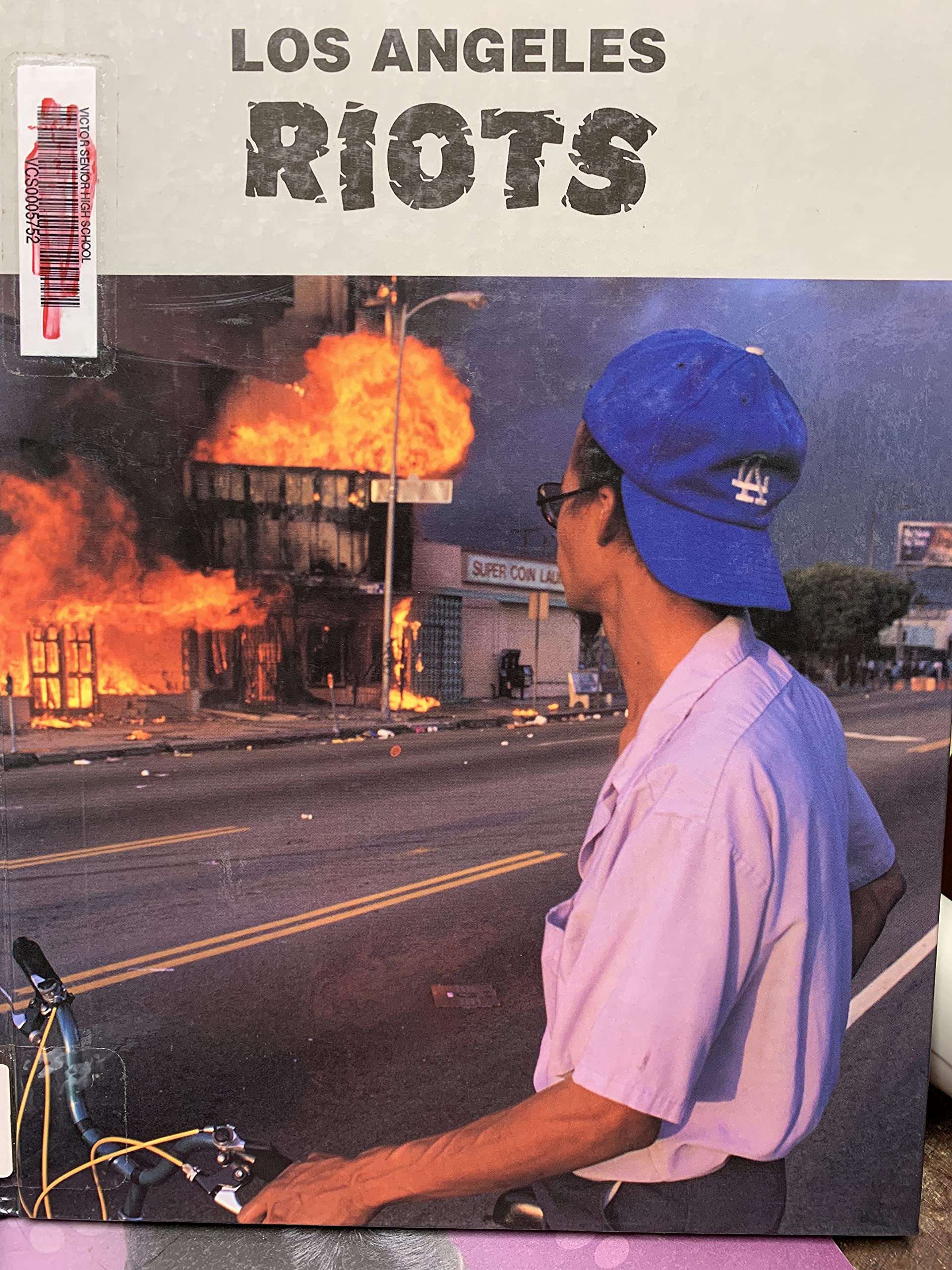 Los Angeles Riots (Day of the Disaster) Books