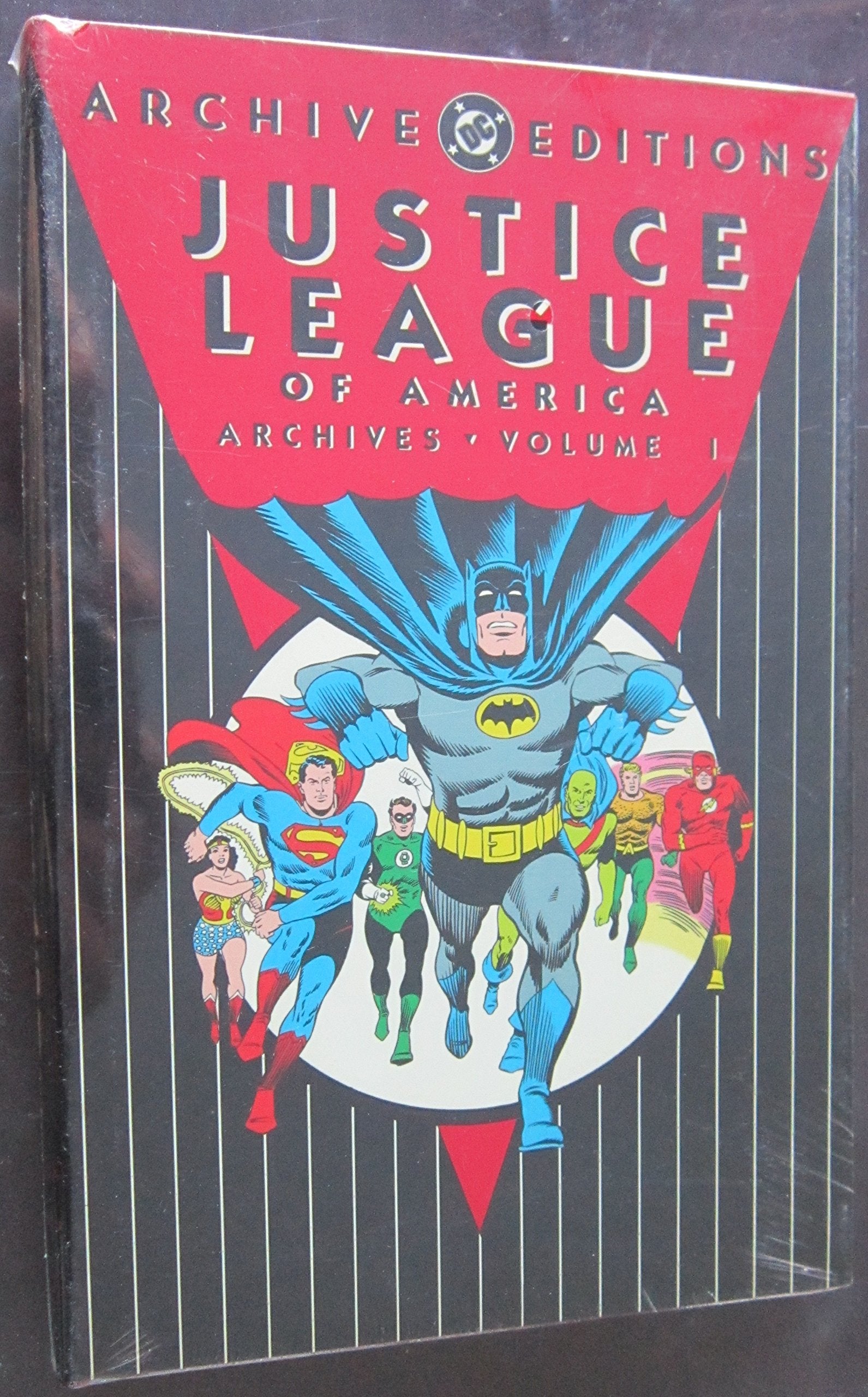 Justice League of America Archives 1 book