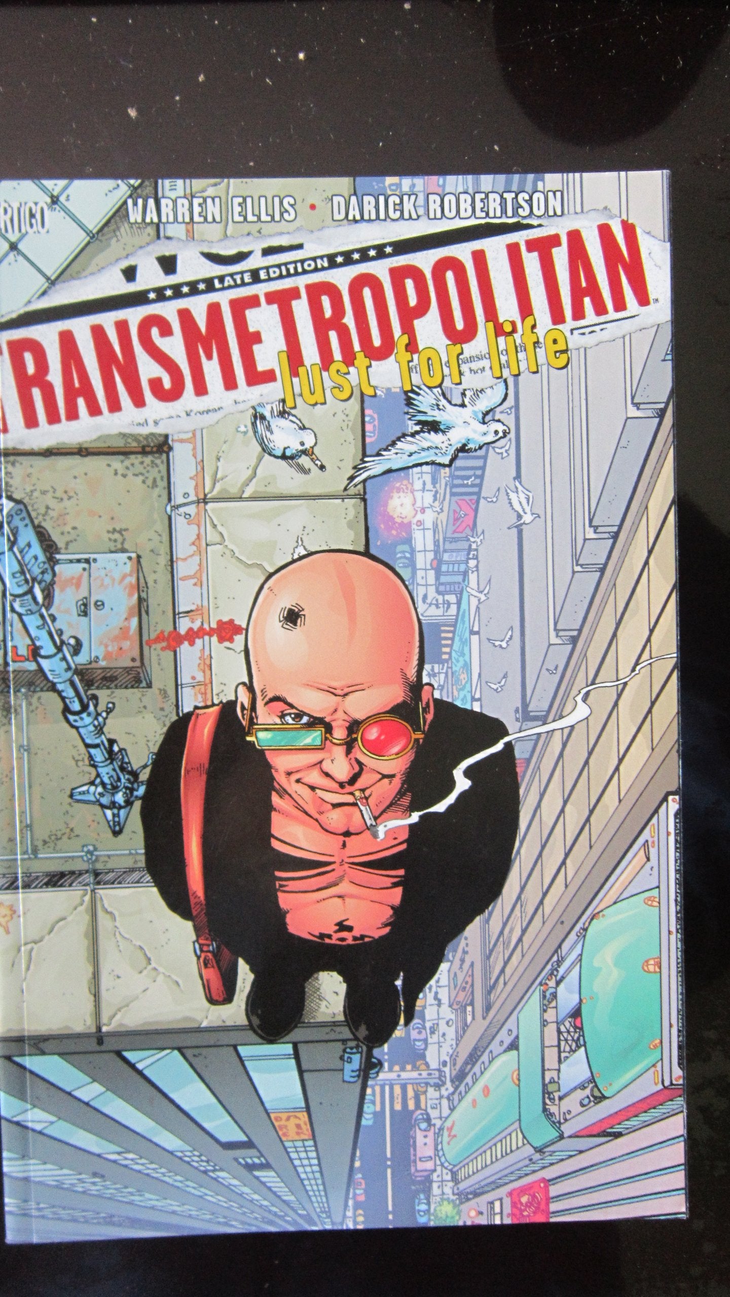 Transmetropolitan 2: Lust for Life (Transmetropolitan (Graphic Novels)) Manga