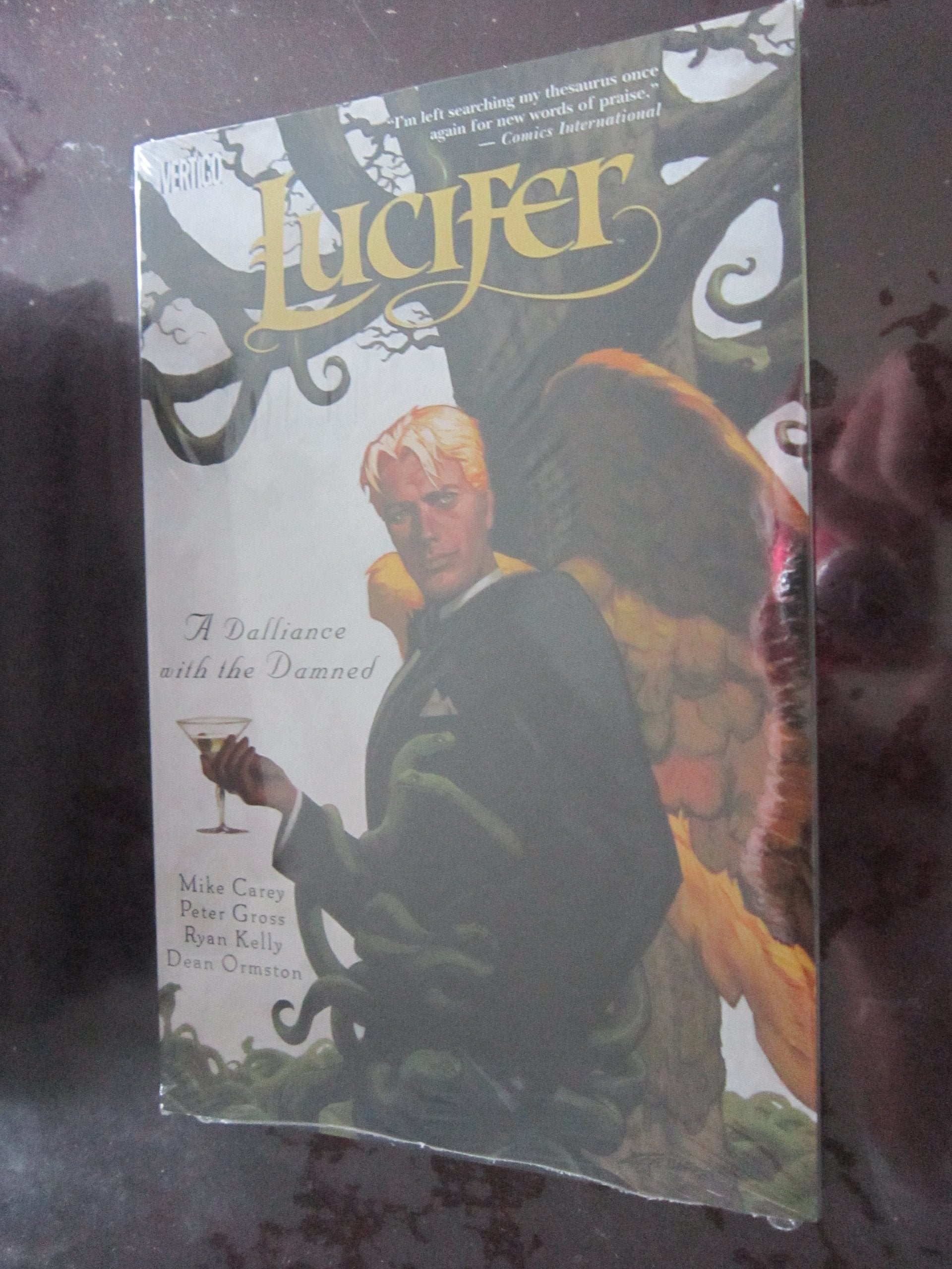 Lucifer Vol 03: A Dalliance with the Damned book