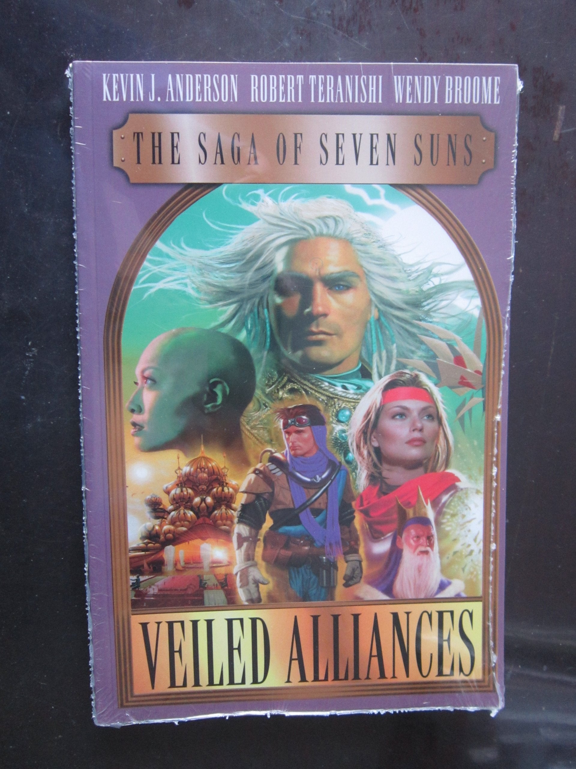 Veiled Alliances (Saga of Seven Suns) Manga