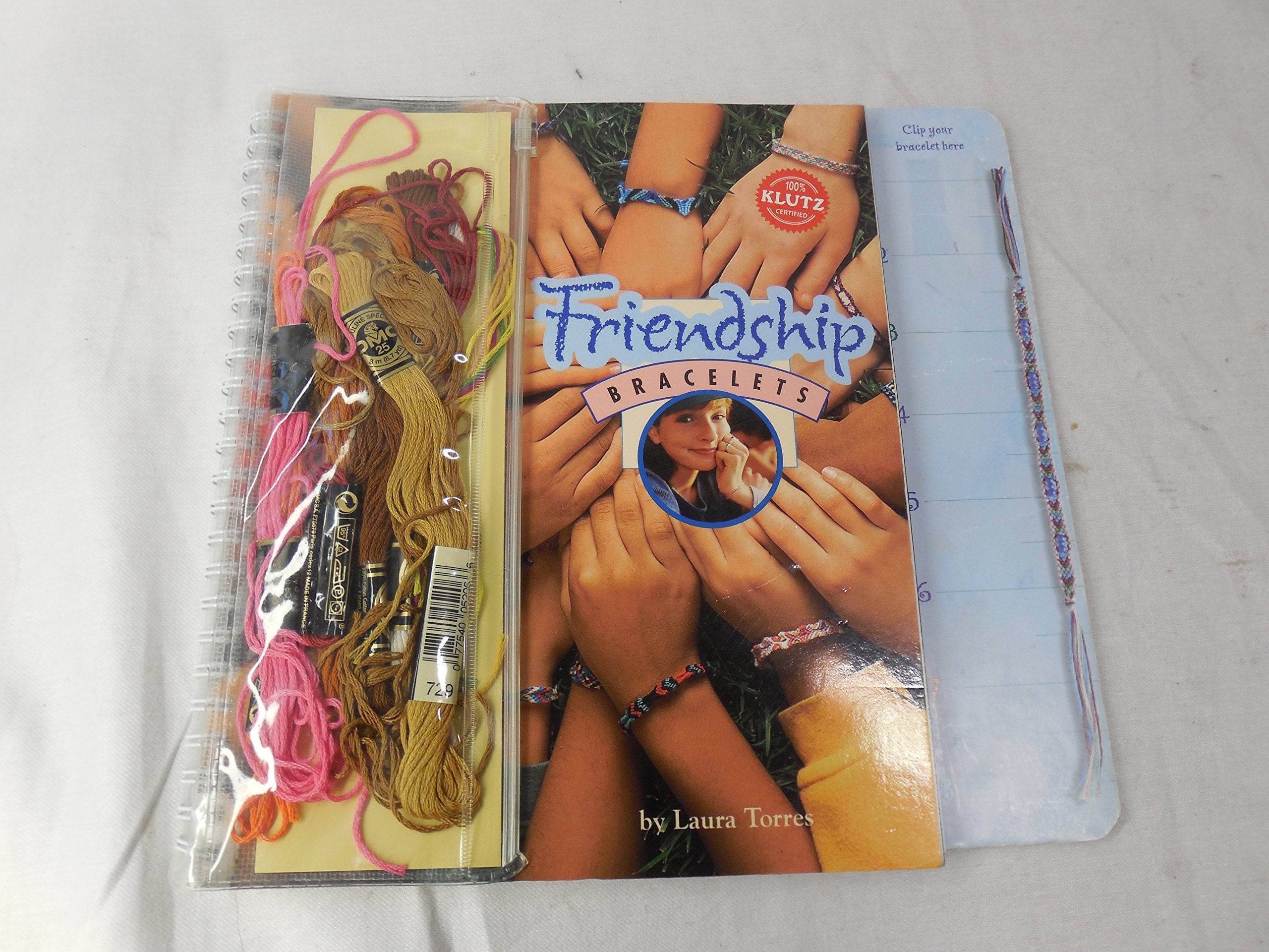 Friendship Bracelets (Klutz) Hobbies & Crafts
